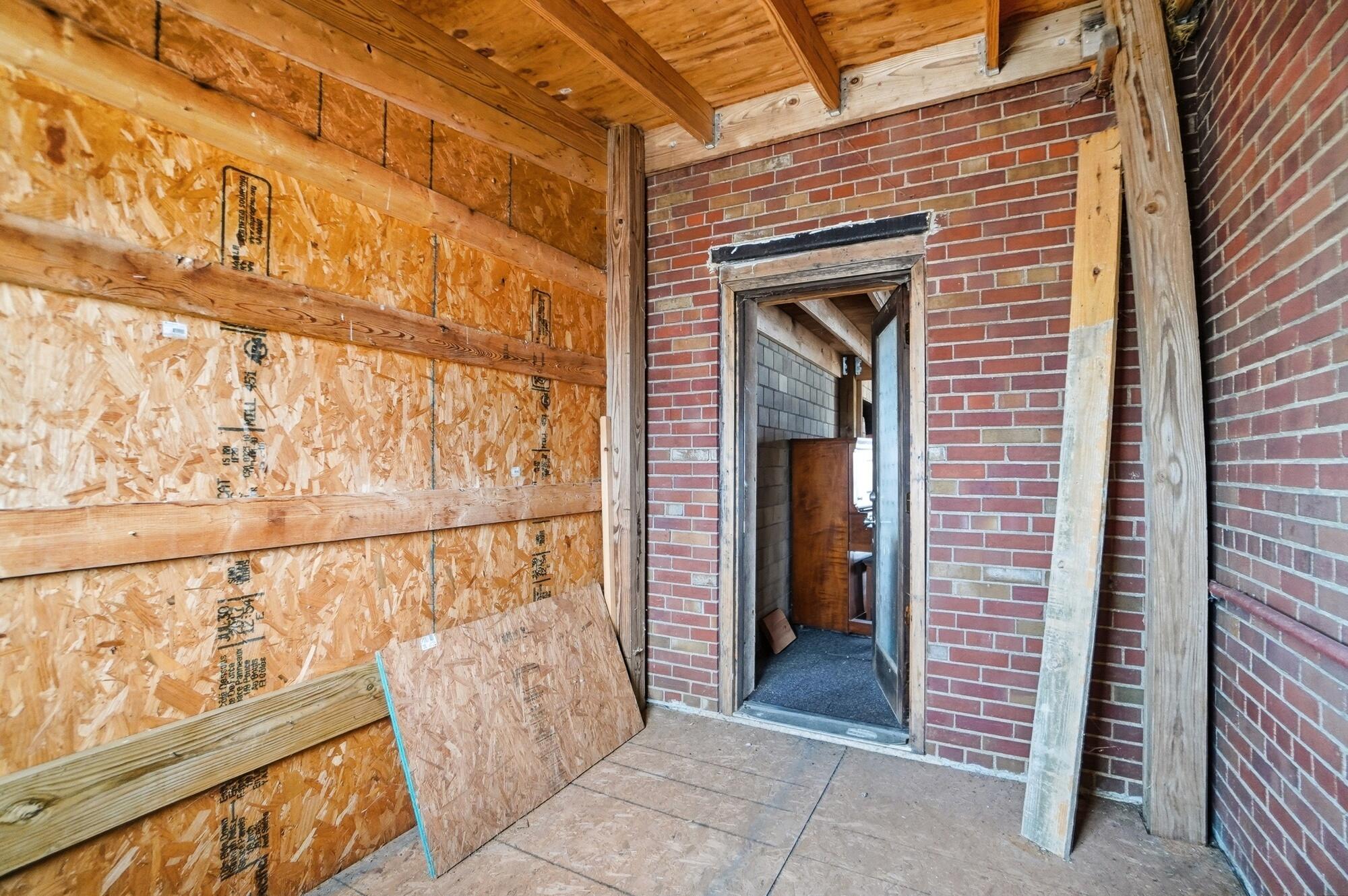 1125 Roberts Mill Road, London, Ohio 43140