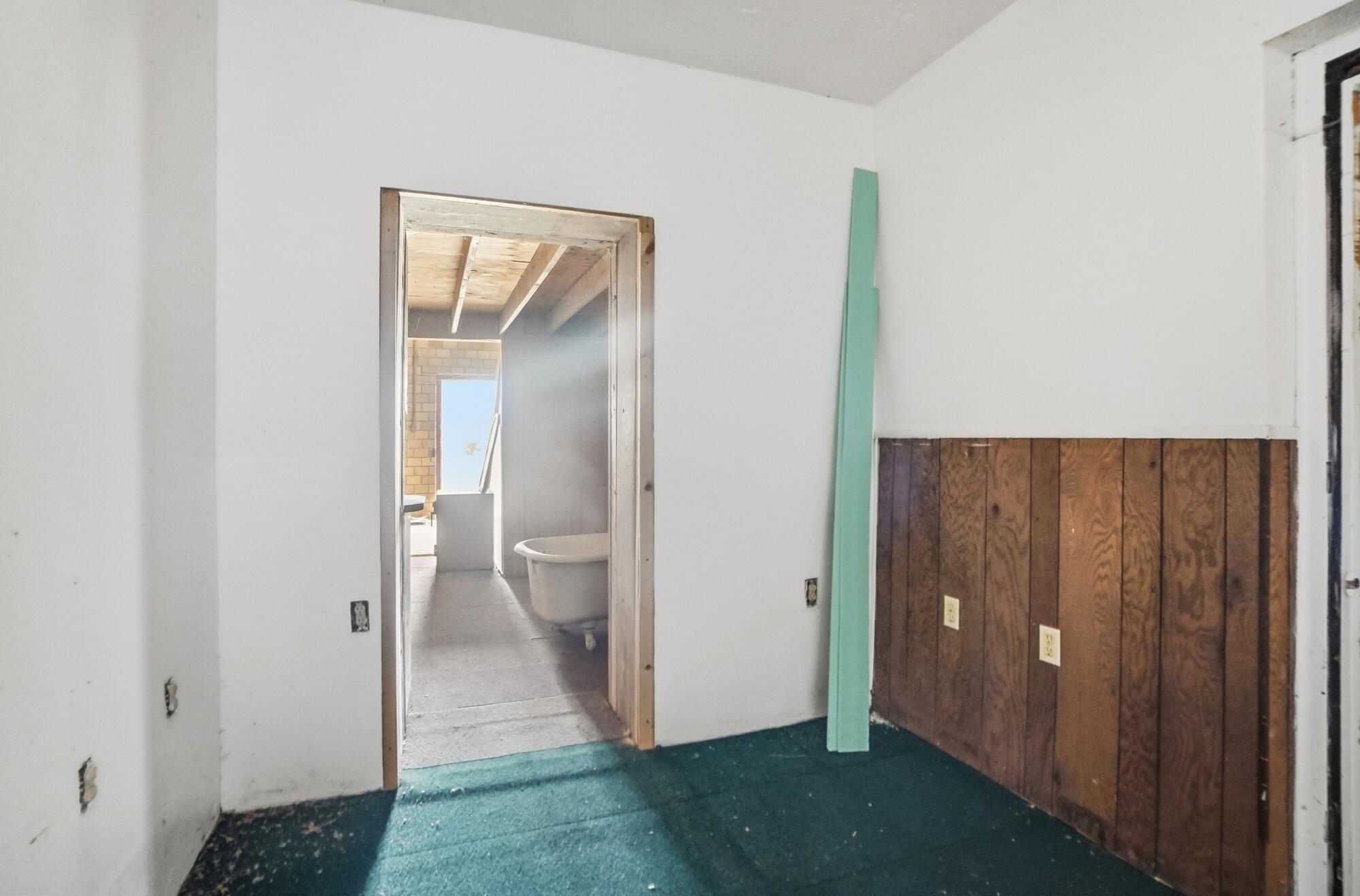 1125 Roberts Mill Road, London, Ohio 43140