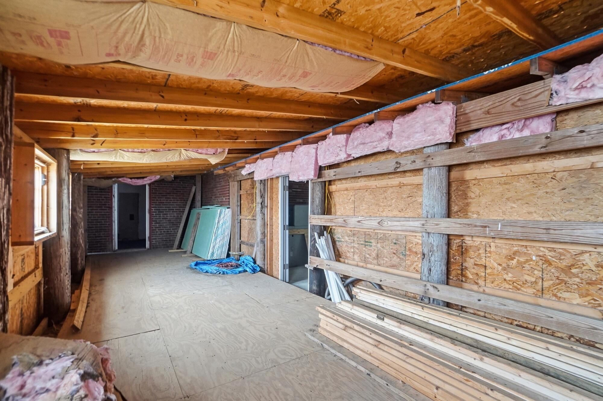 1125 Roberts Mill Road, London, Ohio 43140