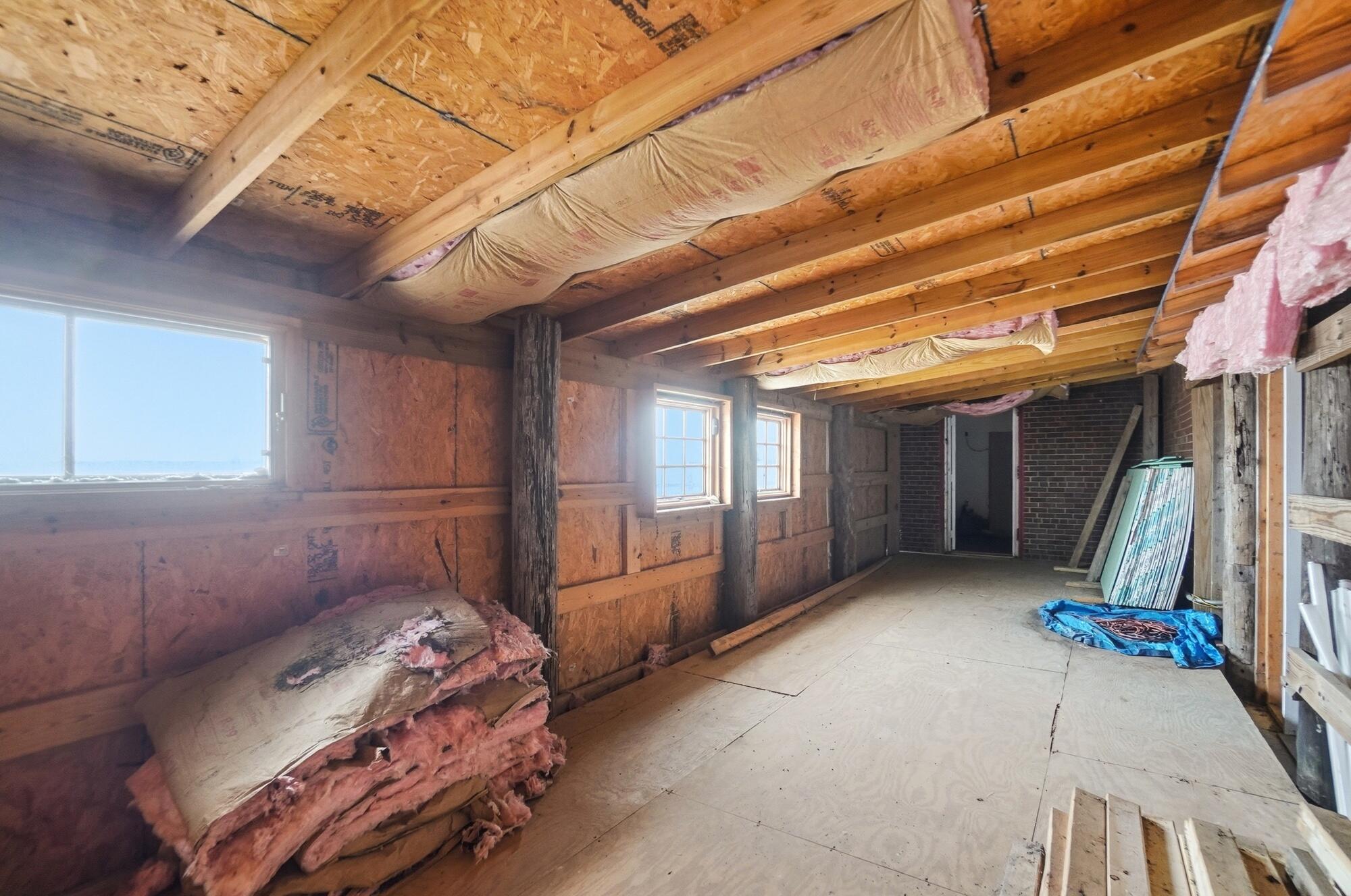 1125 Roberts Mill Road, London, Ohio 43140