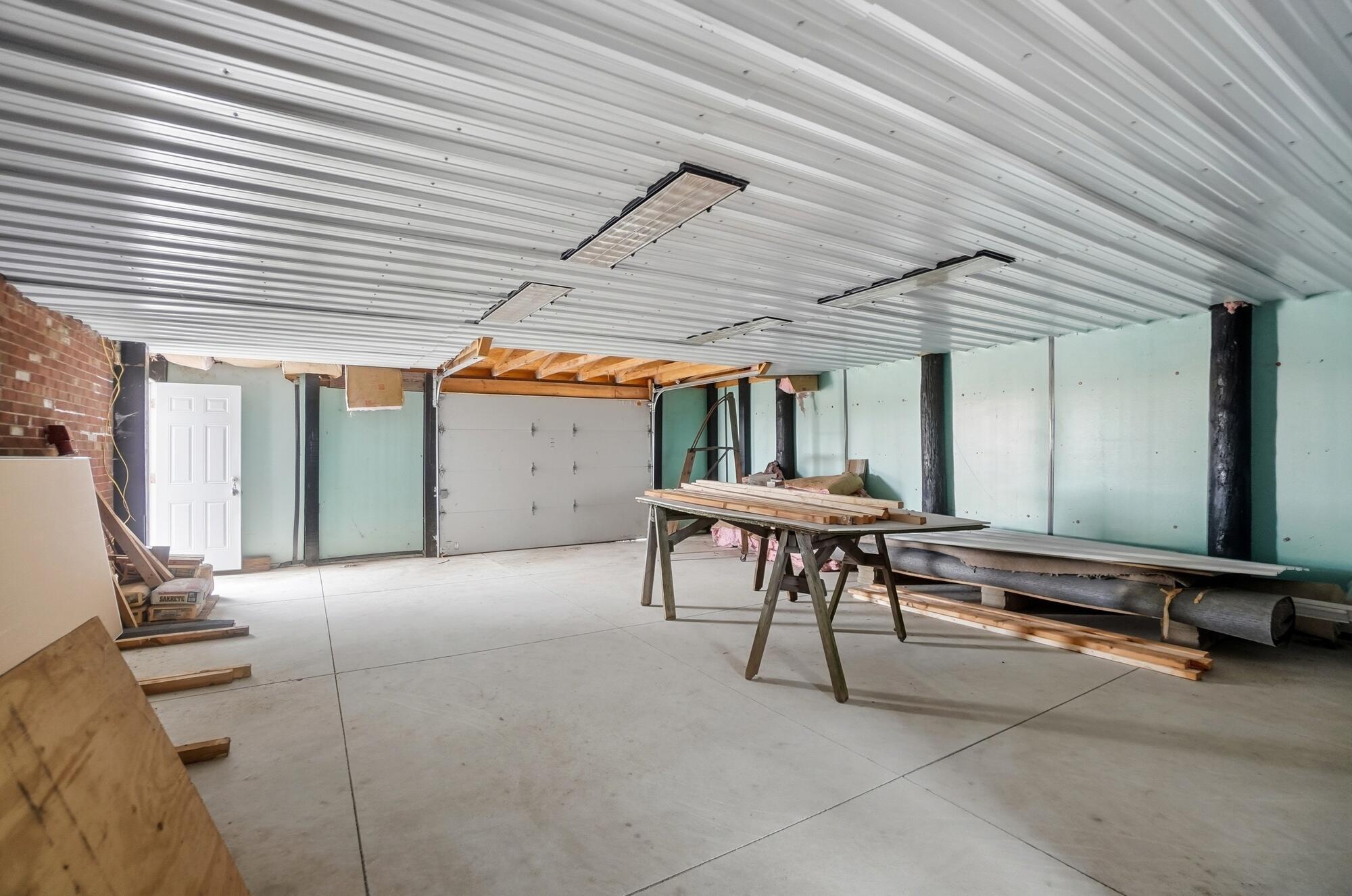 1125 Roberts Mill Road, London, Ohio 43140