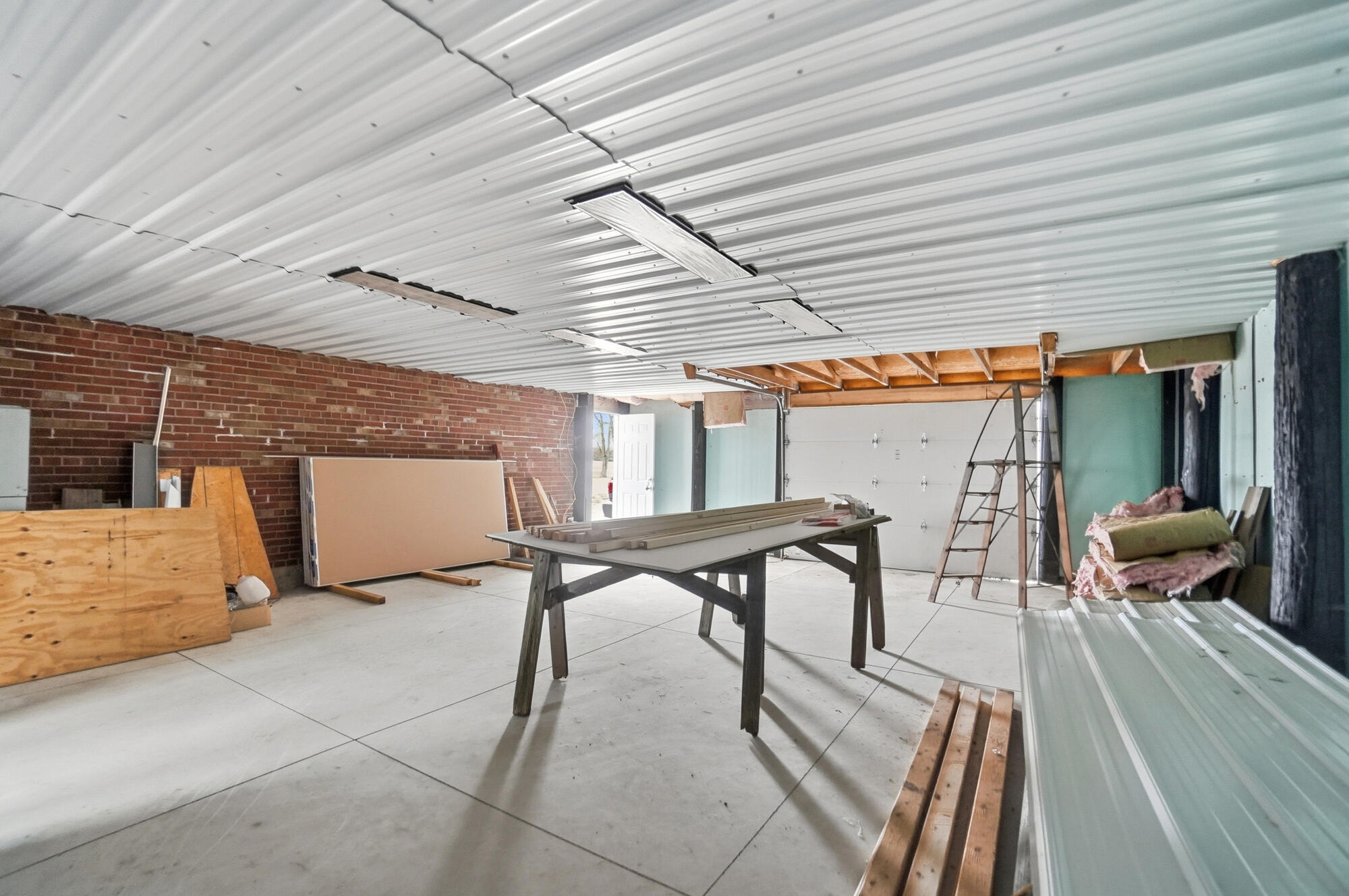 1125 Roberts Mill Road, London, Ohio 43140