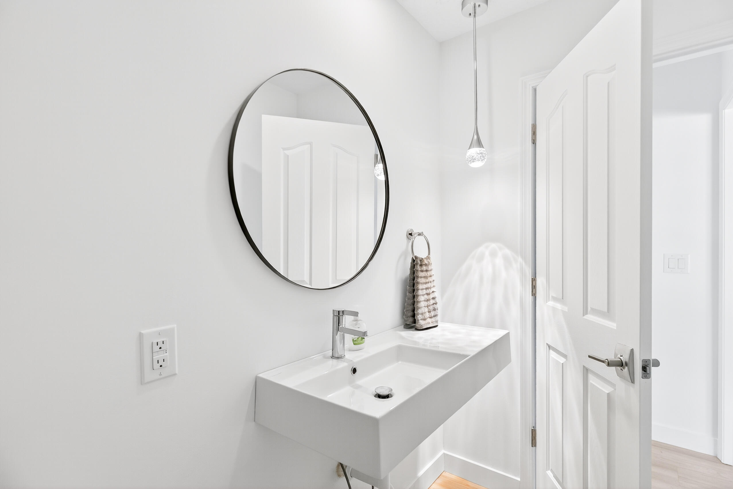 2355 Worthington Drive, Troy, Ohio 45373