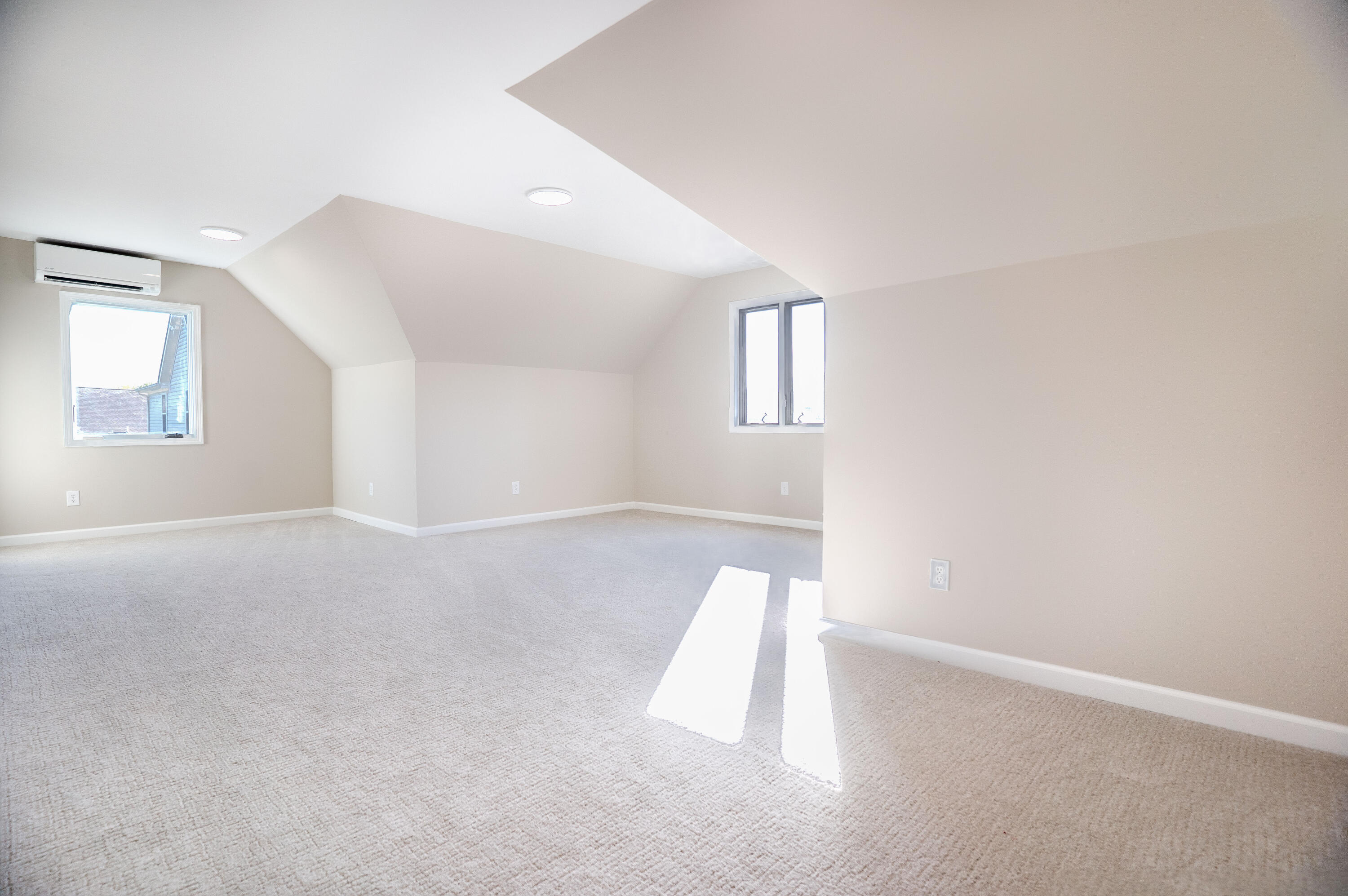 2355 Worthington Drive, Troy, Ohio 45373