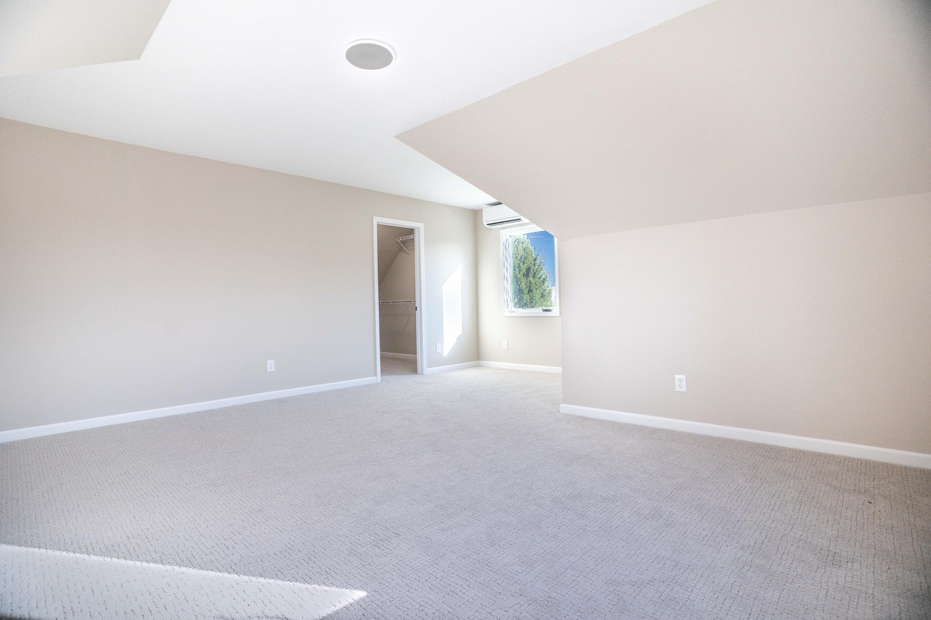 2355 Worthington Drive, Troy, Ohio 45373