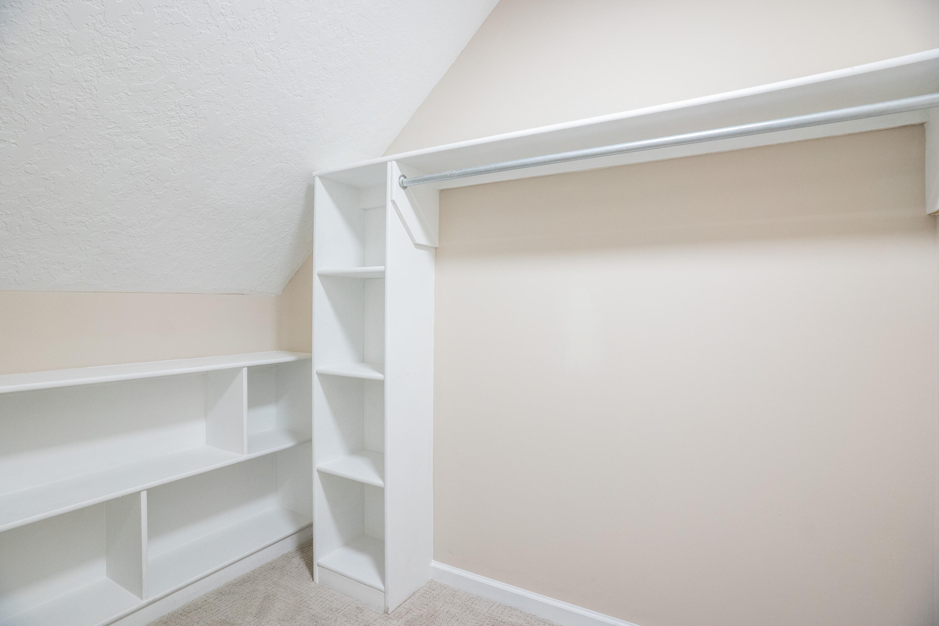 2355 Worthington Drive, Troy, Ohio 45373