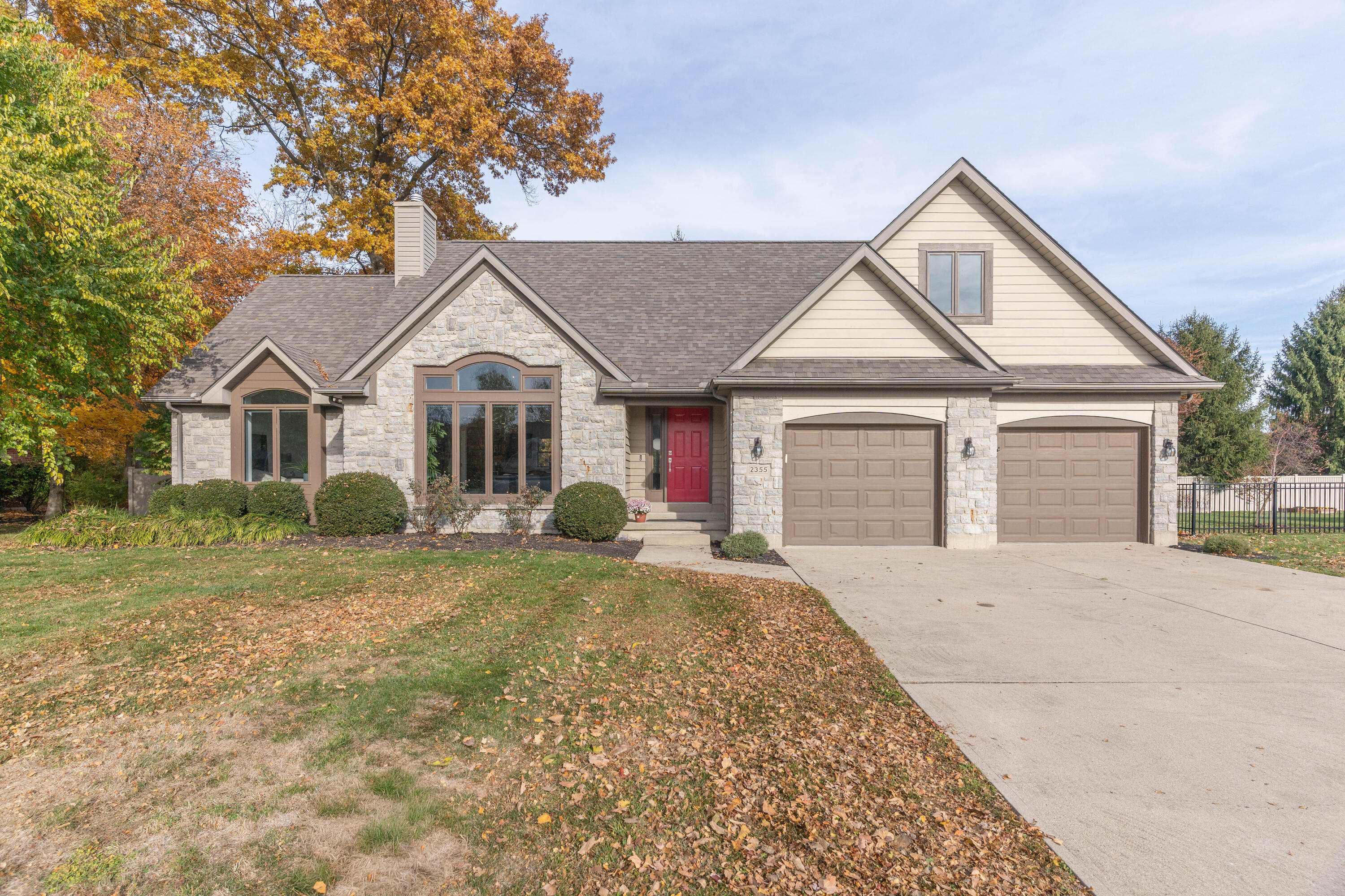 2355 Worthington Drive, Troy, Ohio 45373