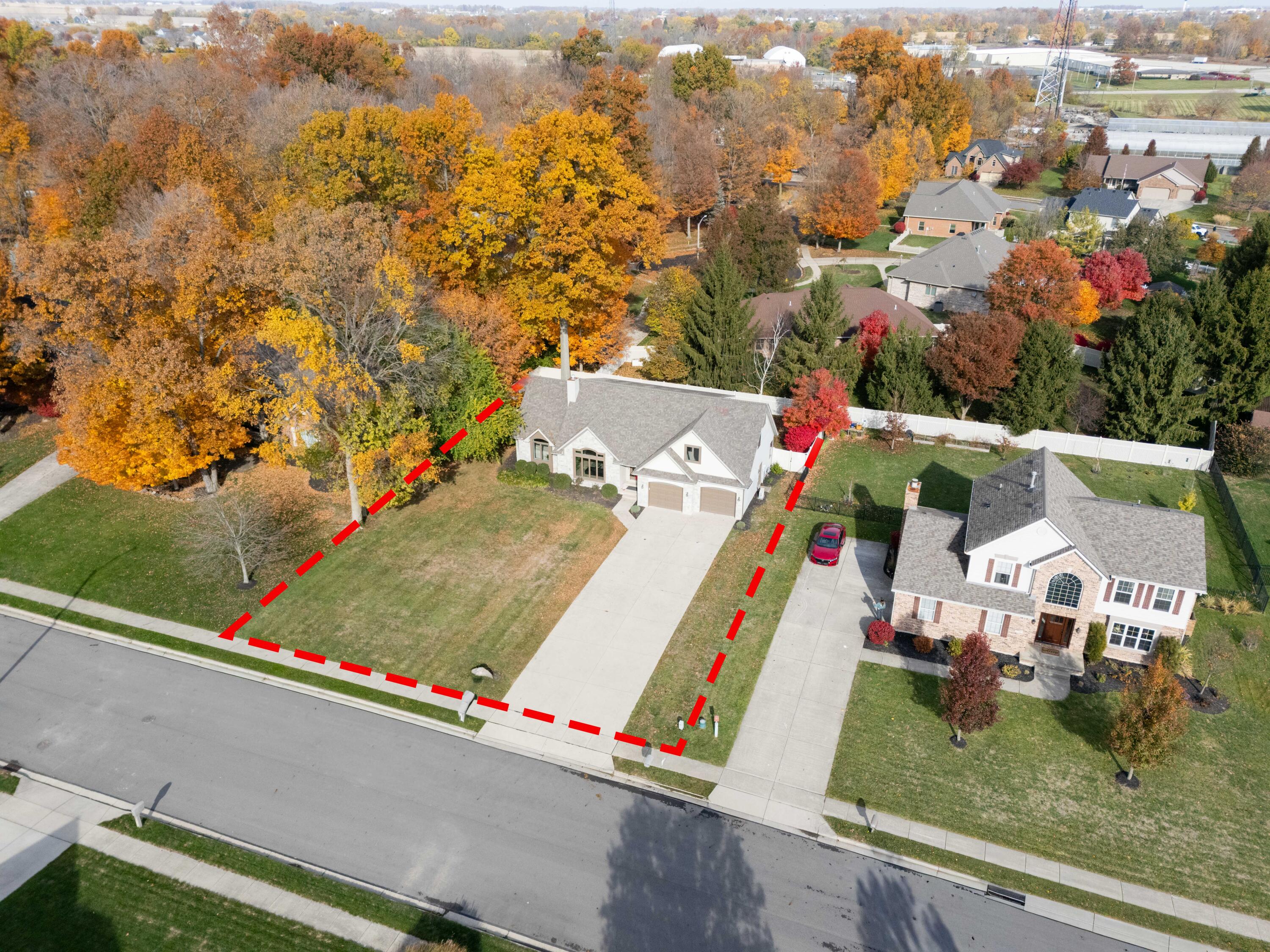 2355 Worthington Drive, Troy, Ohio 45373