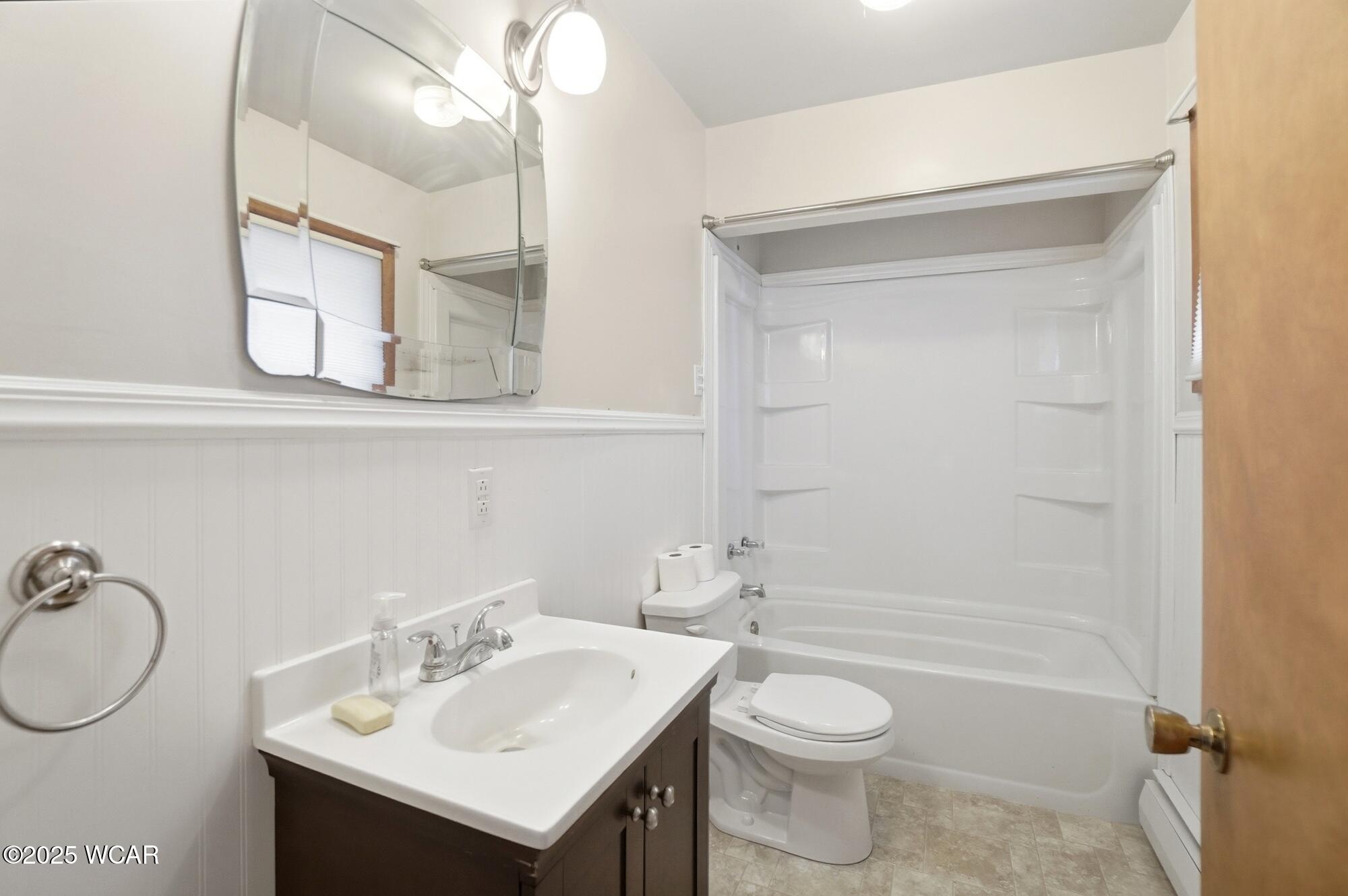 15044 Main Street, Venedocia, Ohio