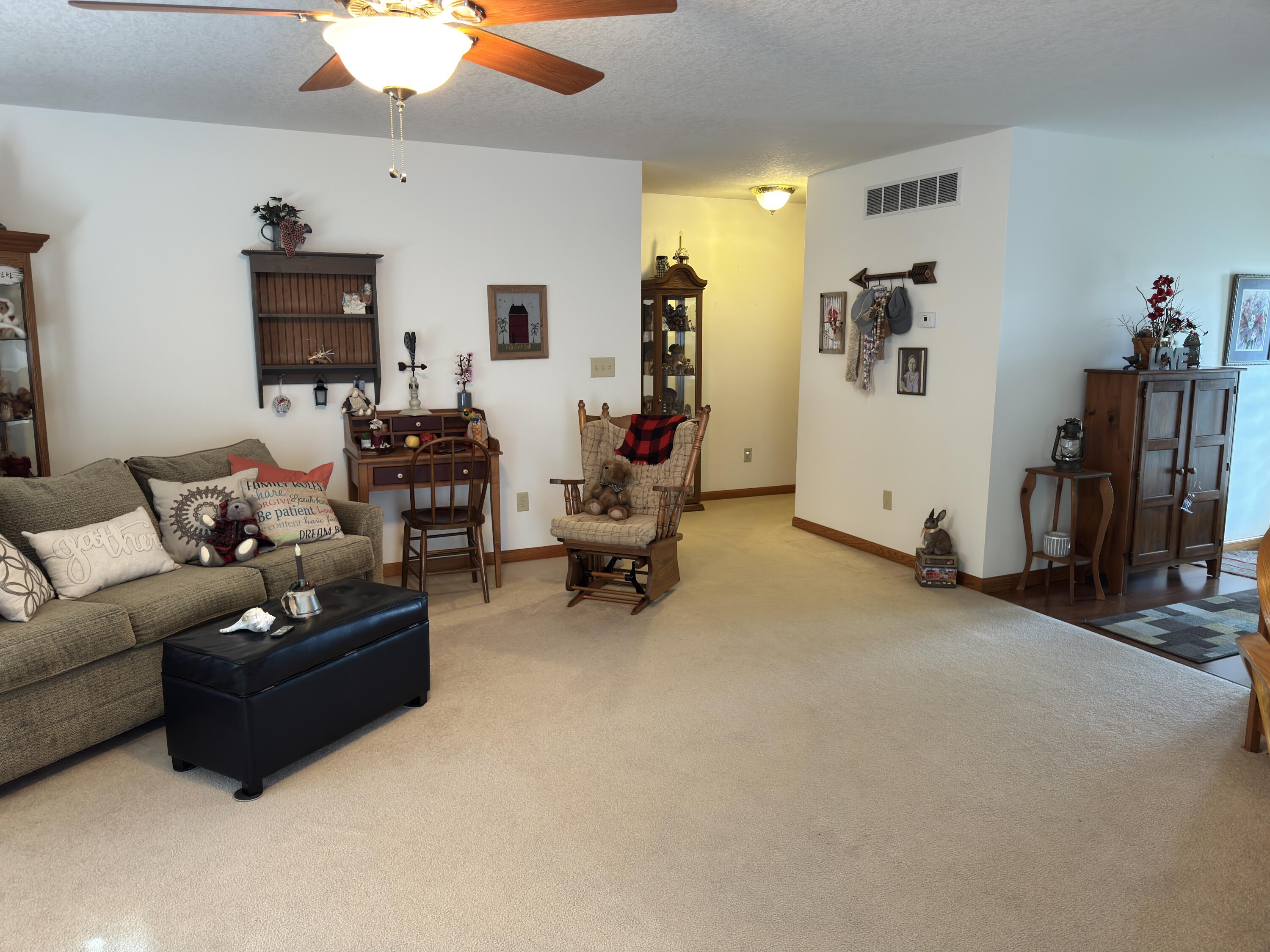 1028 Stonegate Court, Wapakoneta, Ohio 45895