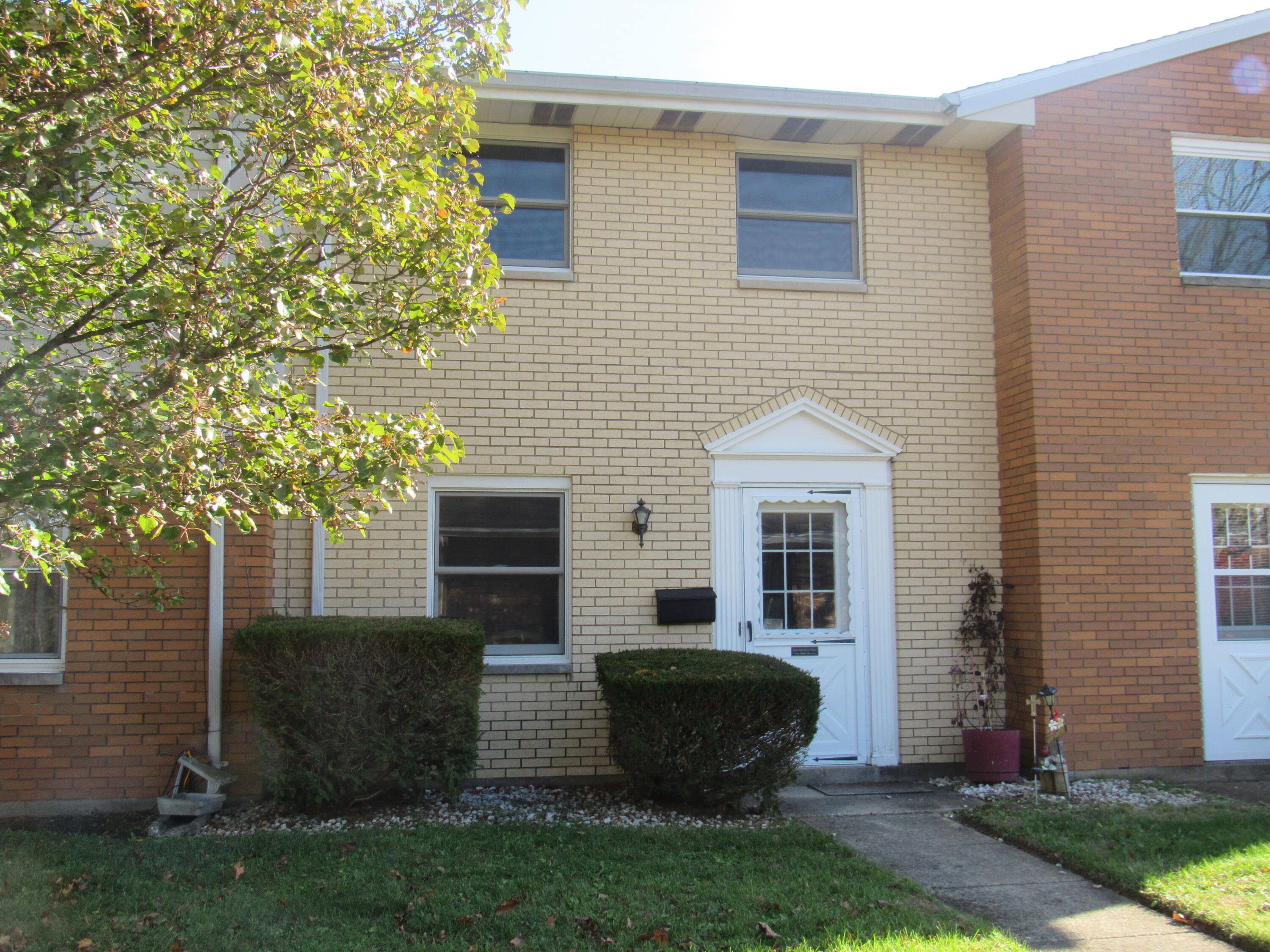 1233 Vester Avenue, Springfield, Ohio 45503
