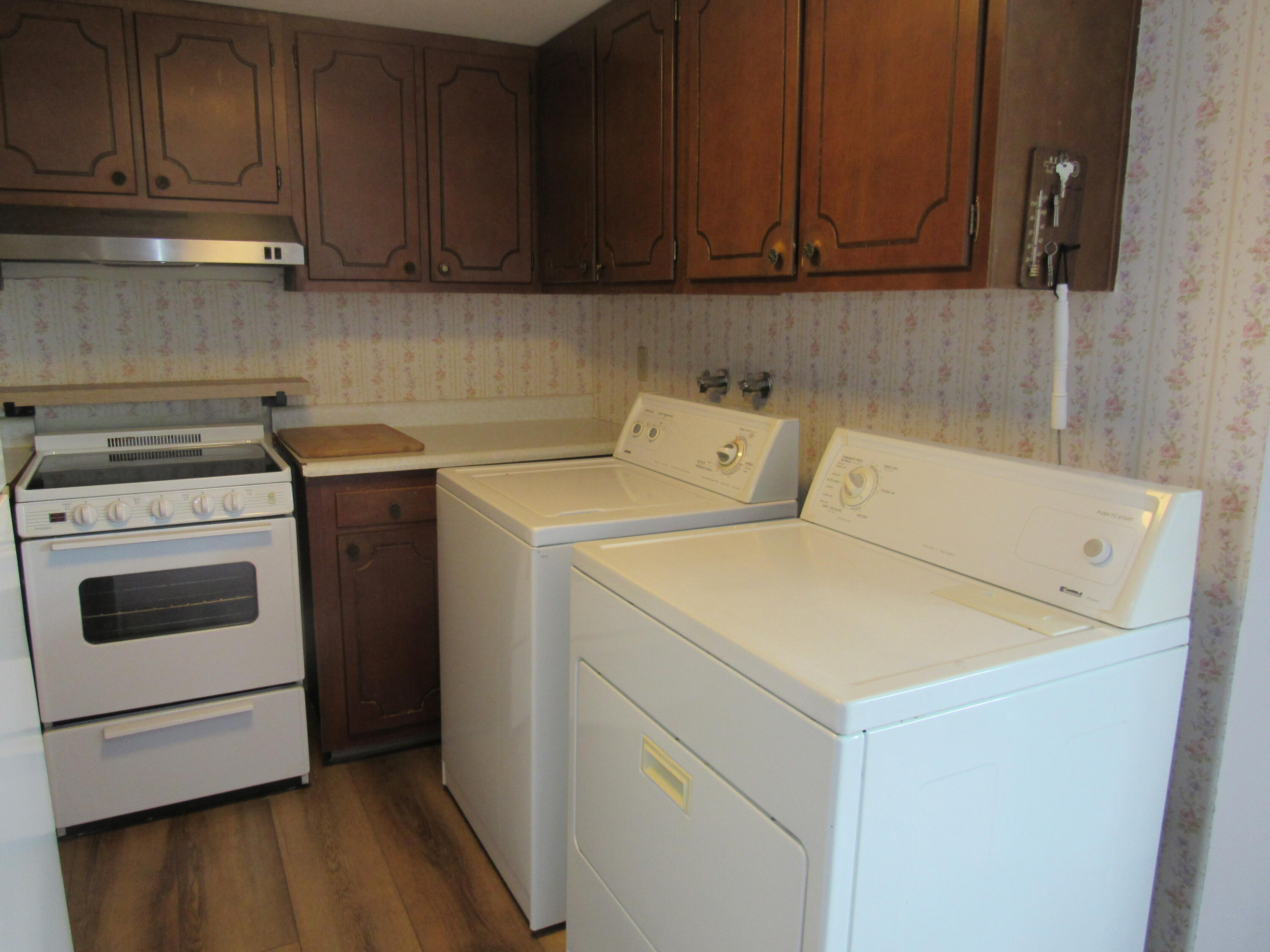 1233 Vester Avenue, Springfield, Ohio 45503