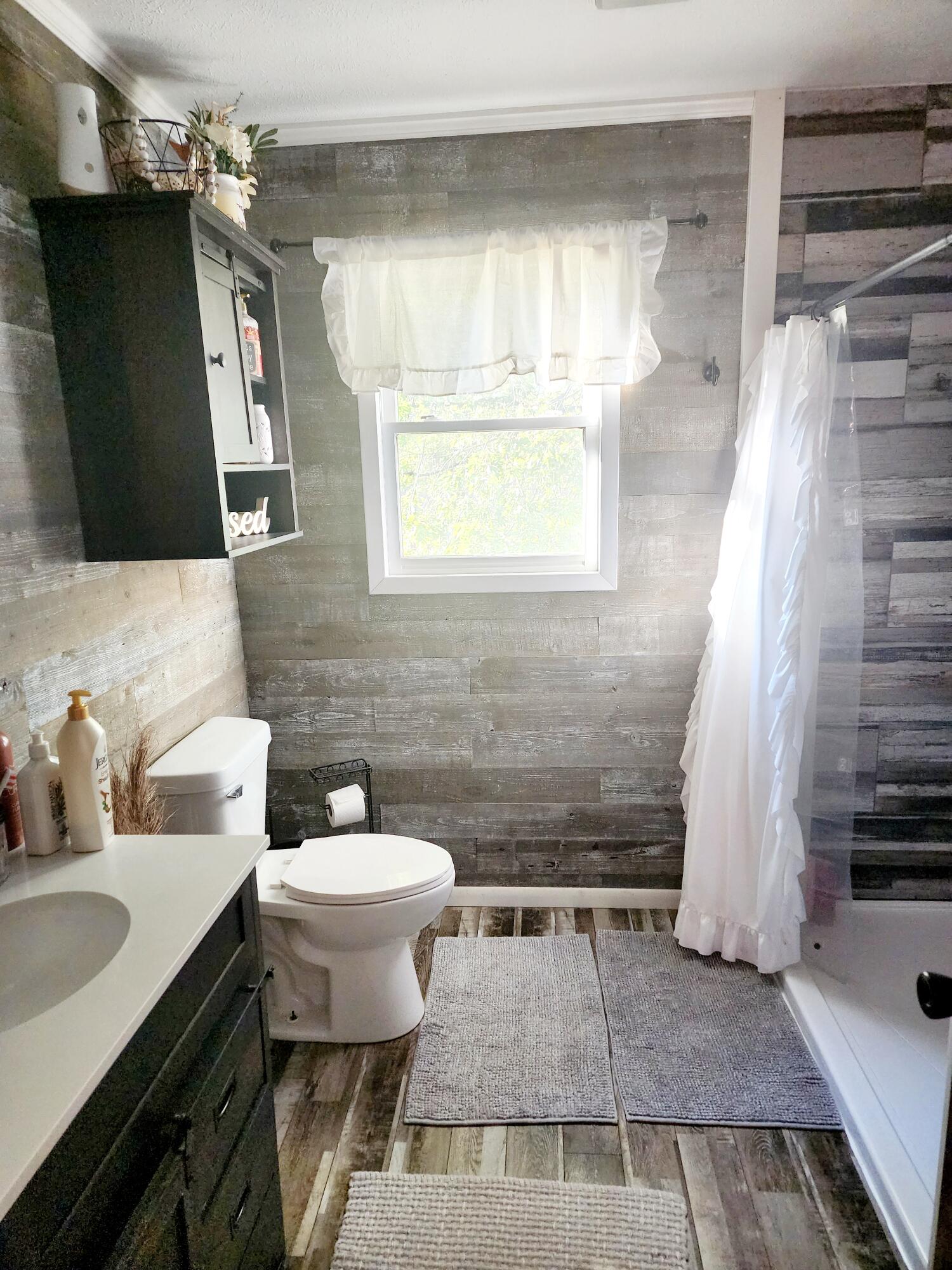 572 Main Street, De Graff, Ohio 43318