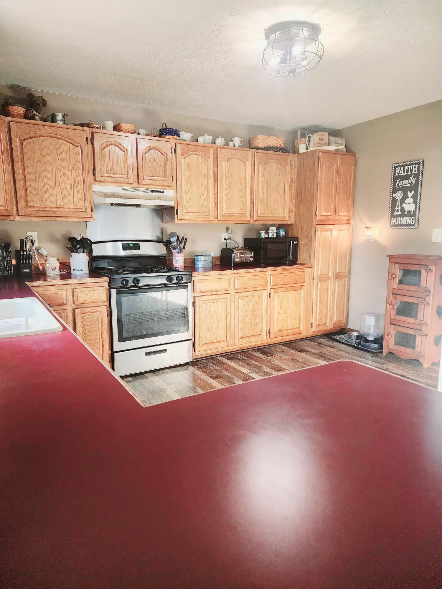 572 Main Street, De Graff, Ohio 43318