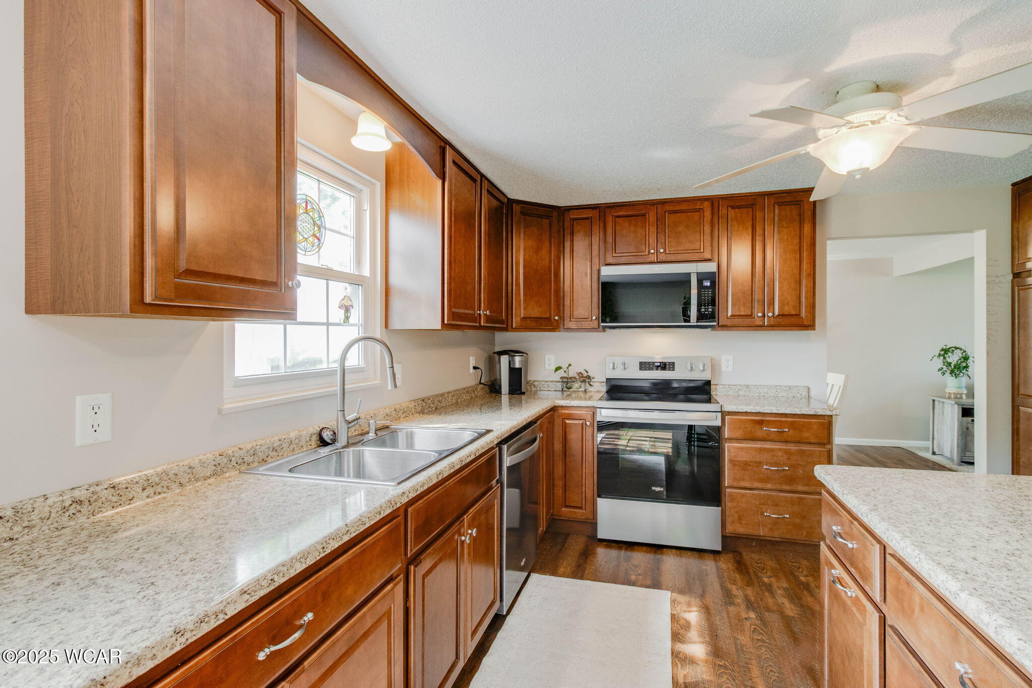 1424 Loch Loman Way, Lima, Ohio