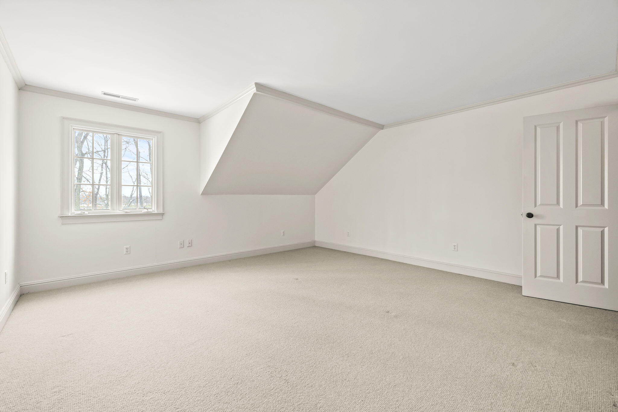 1160 Premwood Drive, Troy, Ohio 45373