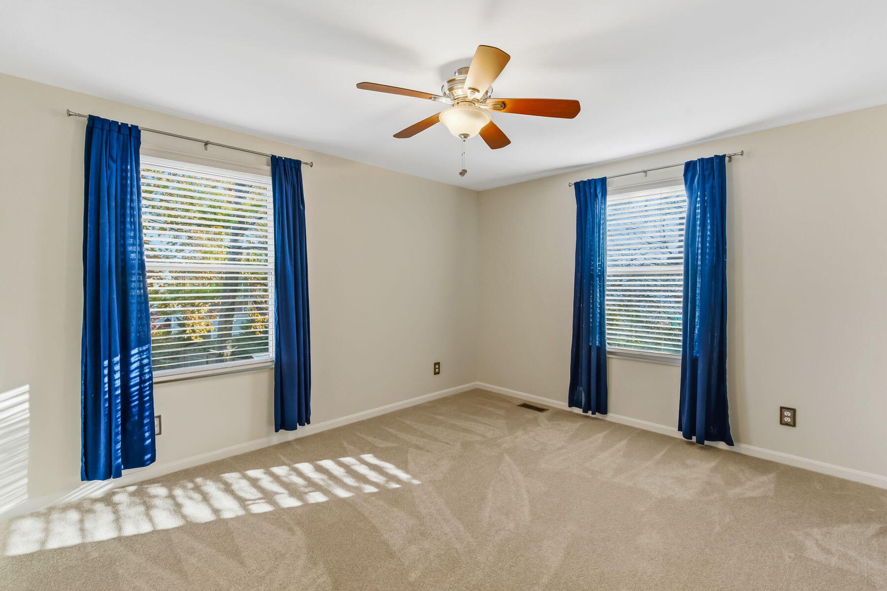 2600 Pennbrook Court, Hilliard, Ohio 43026