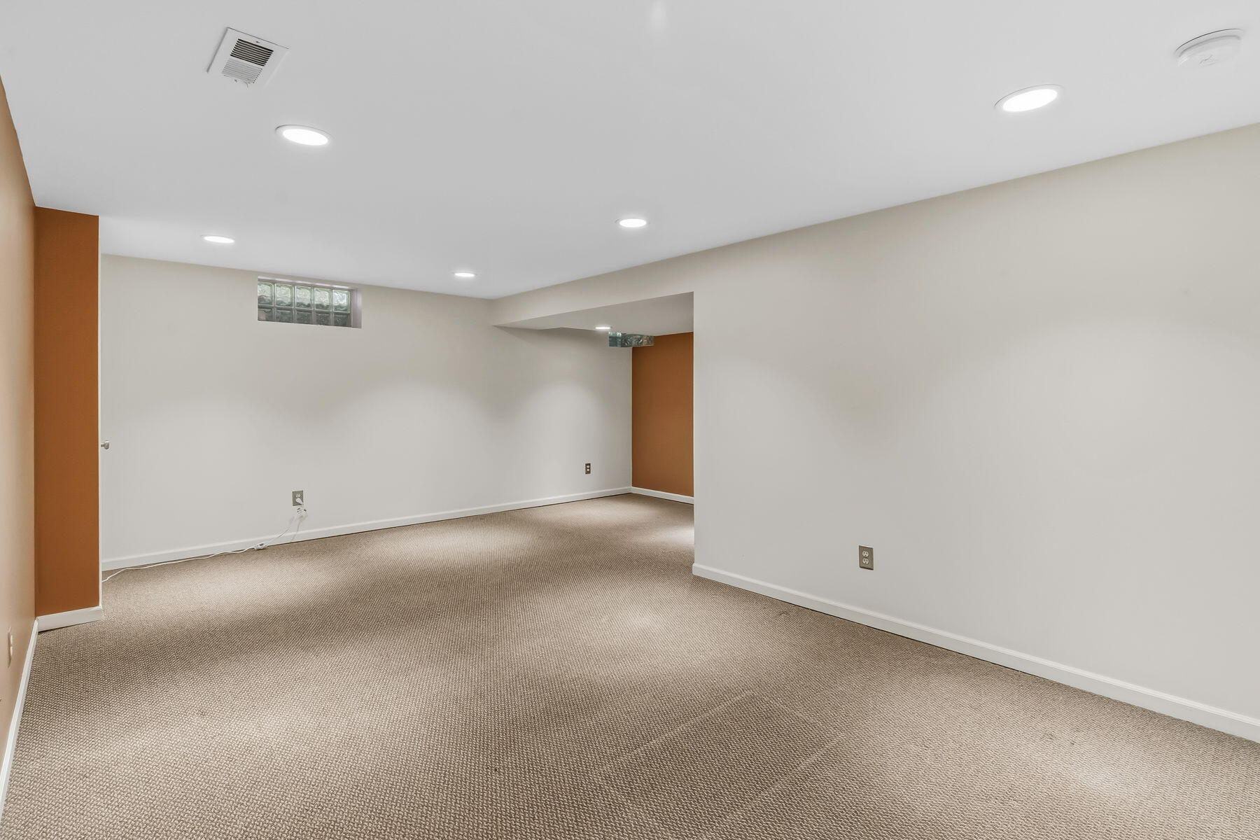 2600 Pennbrook Court, Hilliard, Ohio 43026