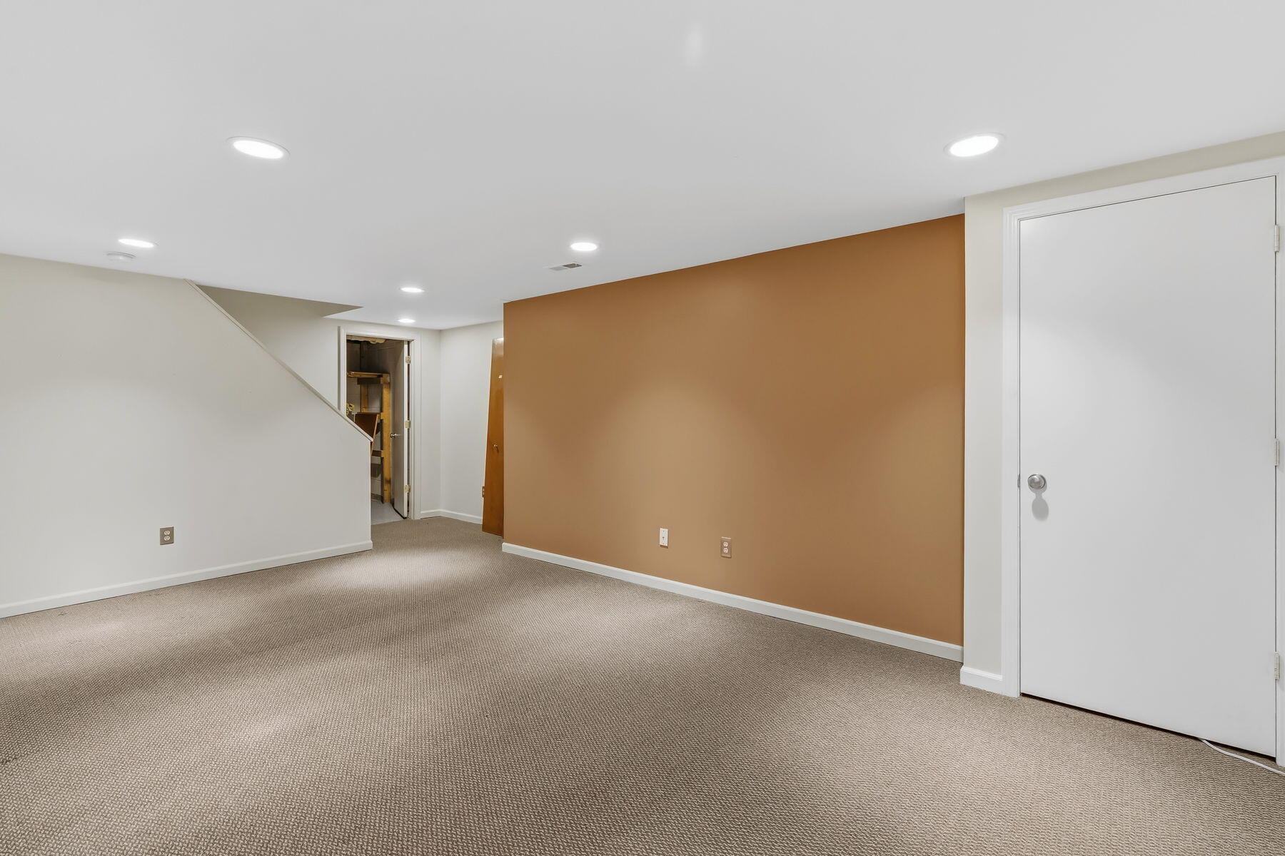 2600 Pennbrook Court, Hilliard, Ohio 43026