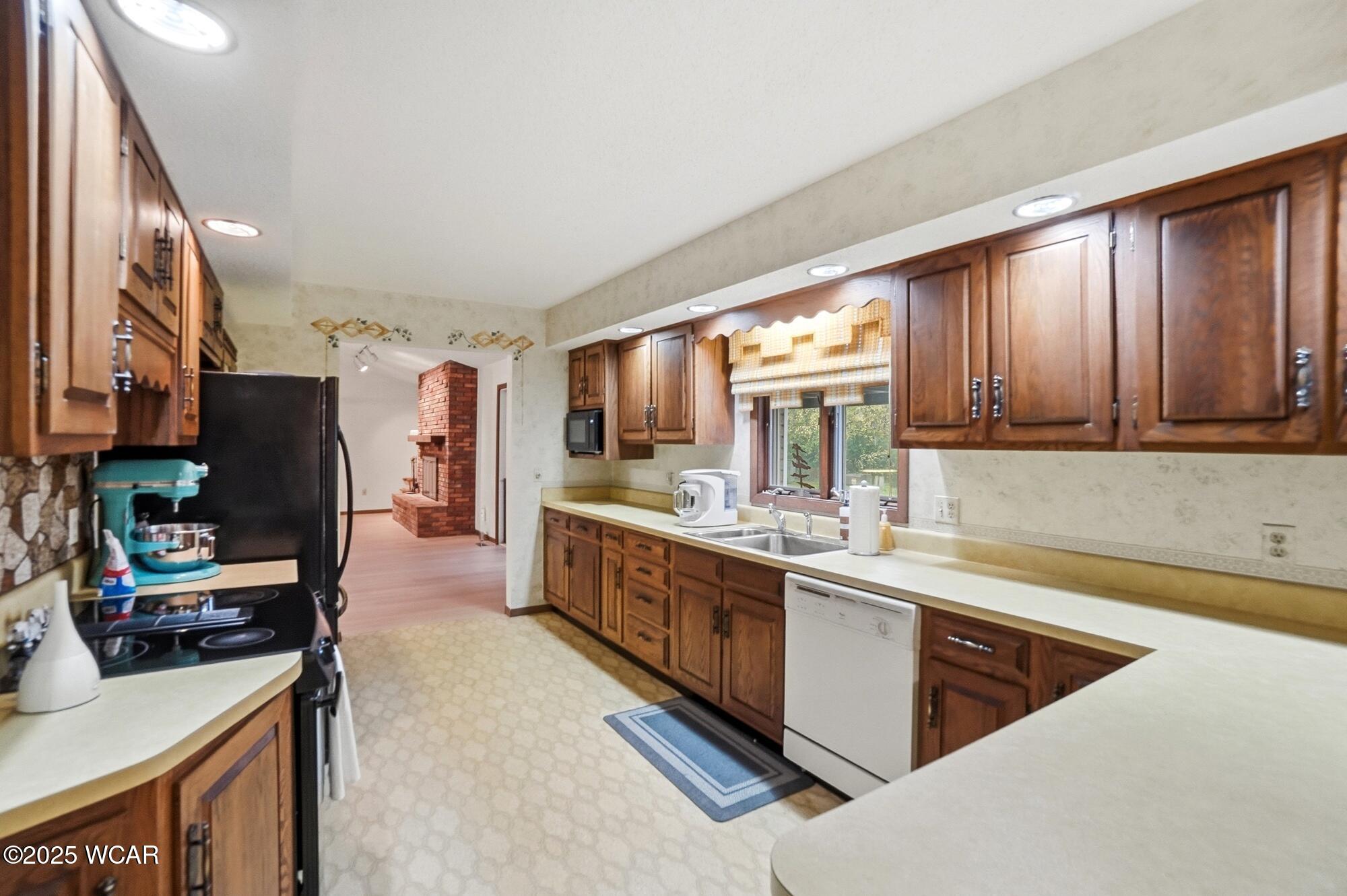 137 Caribou Circle, Lima, Ohio