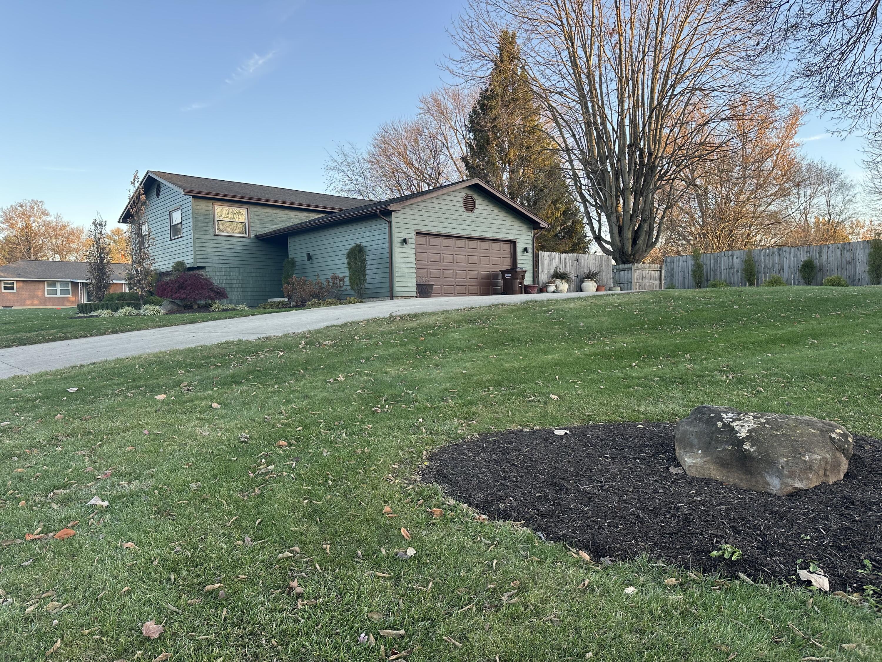 1111 Marwood Drive, Piqua, Ohio 45356