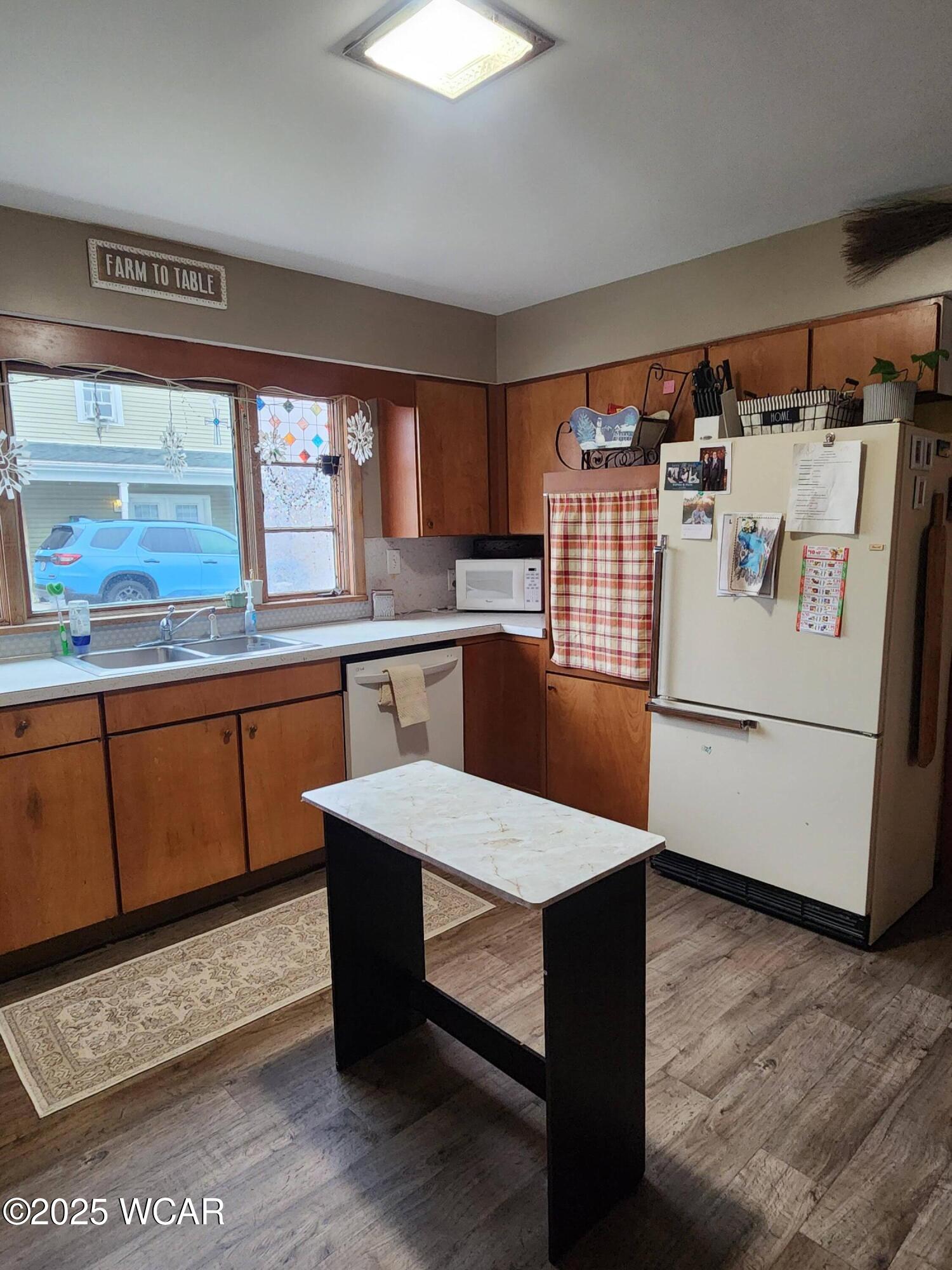 128 North Avenue, Ada, Ohio