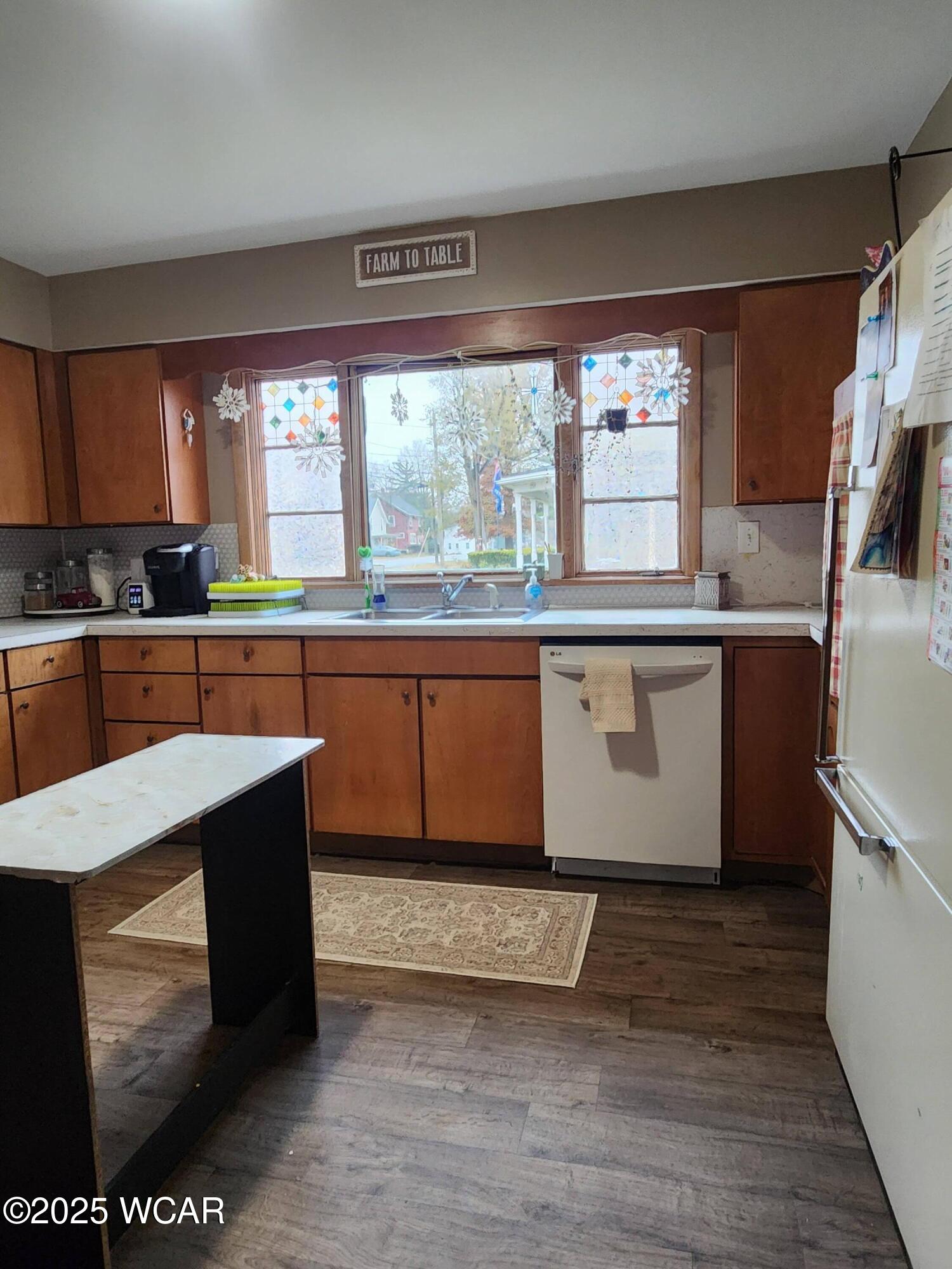 128 North Avenue, Ada, Ohio