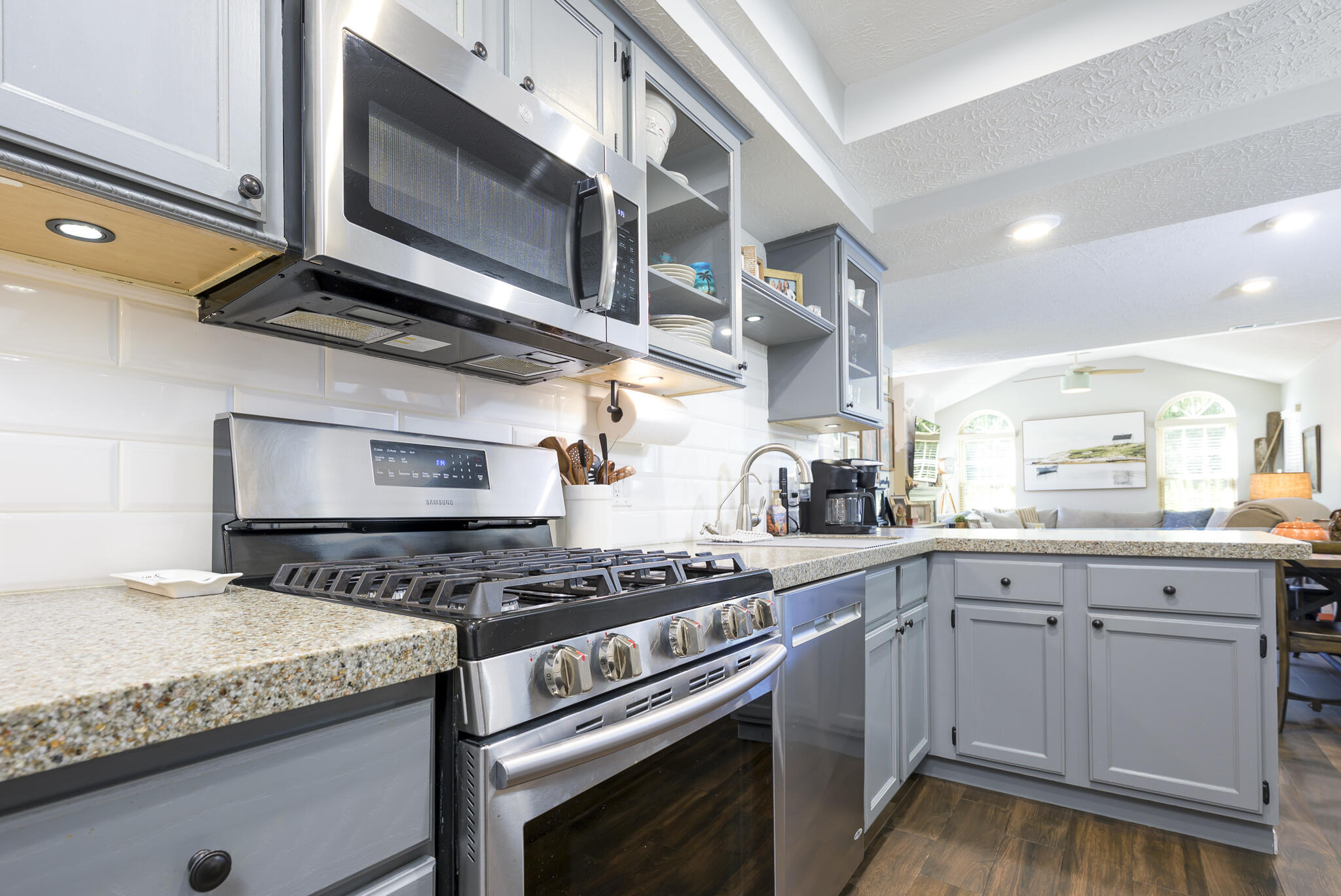 305 Pine Ridge Court, Bellefontaine, Ohio 43311