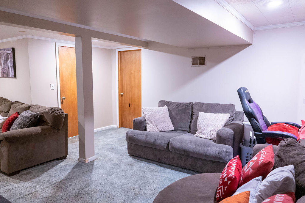 5220 Ridgewood Road, Springfield, Ohio 45503