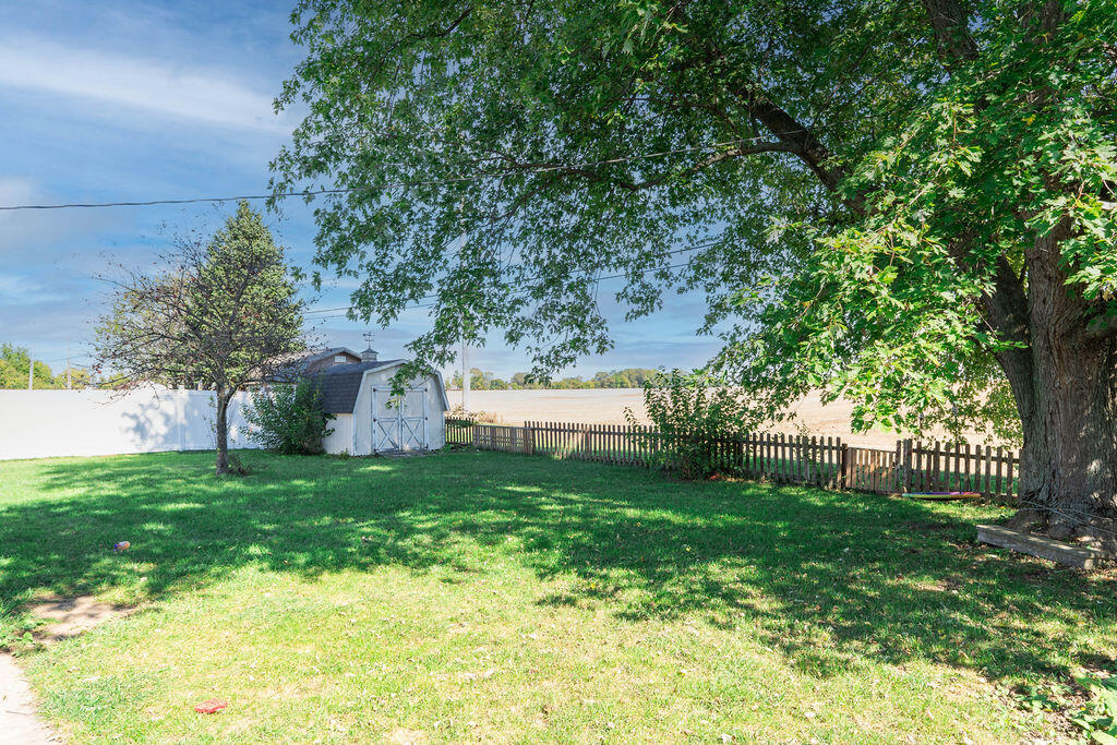 5220 Ridgewood Road, Springfield, Ohio 45503