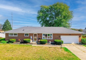 5220 Ridgewood Road, Springfield, Ohio 45503, 3 Bedrooms Bedrooms, ,1 BathroomBathrooms,Residential,For Sale,Ridgewood,1041928