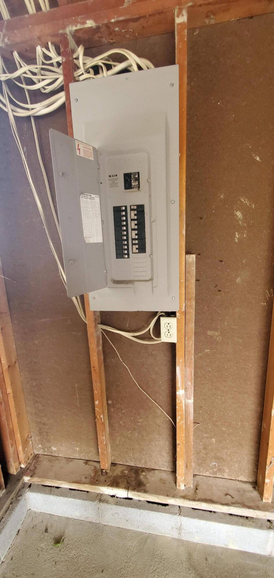 15810 Sunset Boulevard, Wapakoneta, Ohio 45895