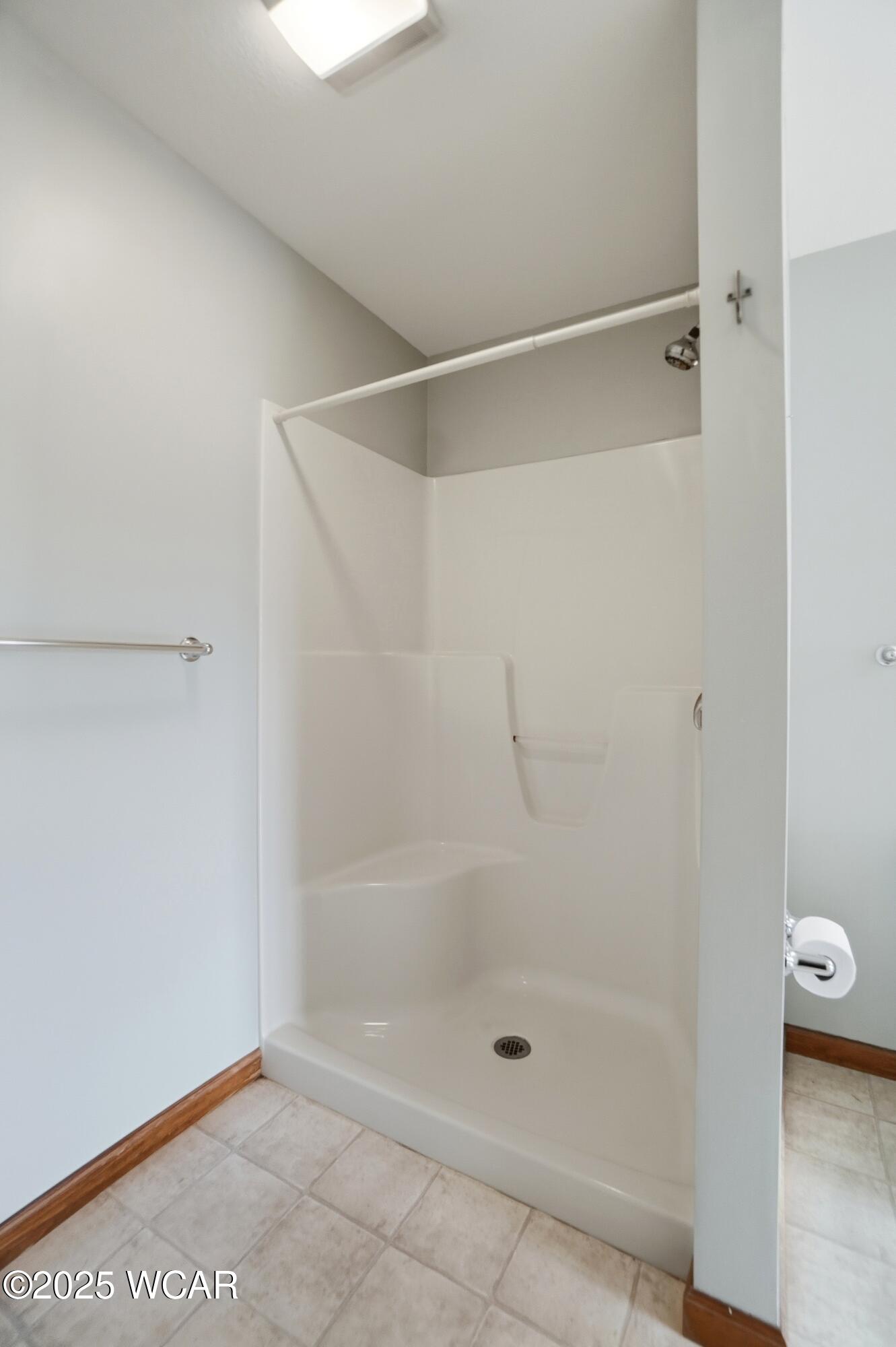 4050 Brookshore Drive, Lima, Ohio