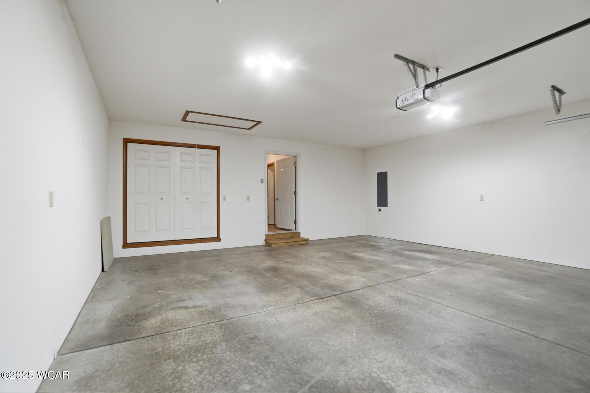 4050 Brookshore Drive, Lima, Ohio