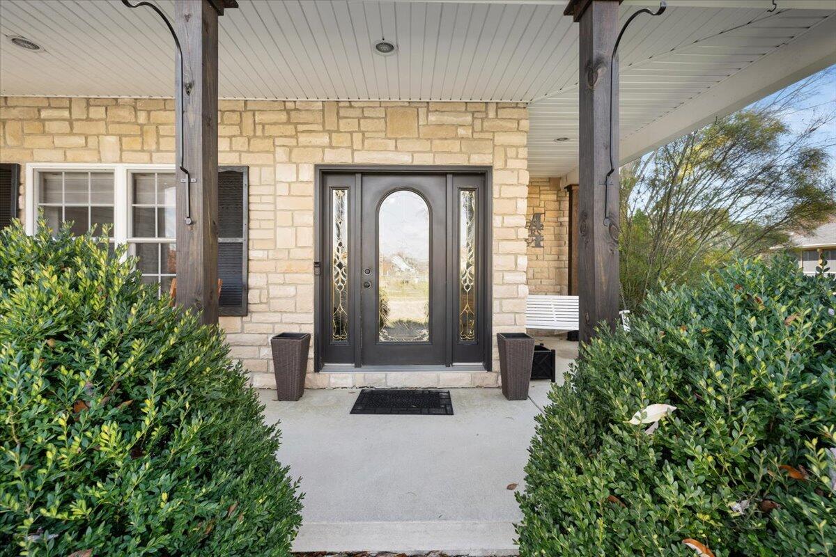 2600 Meadowpoint Drive, Troy, Ohio 45373