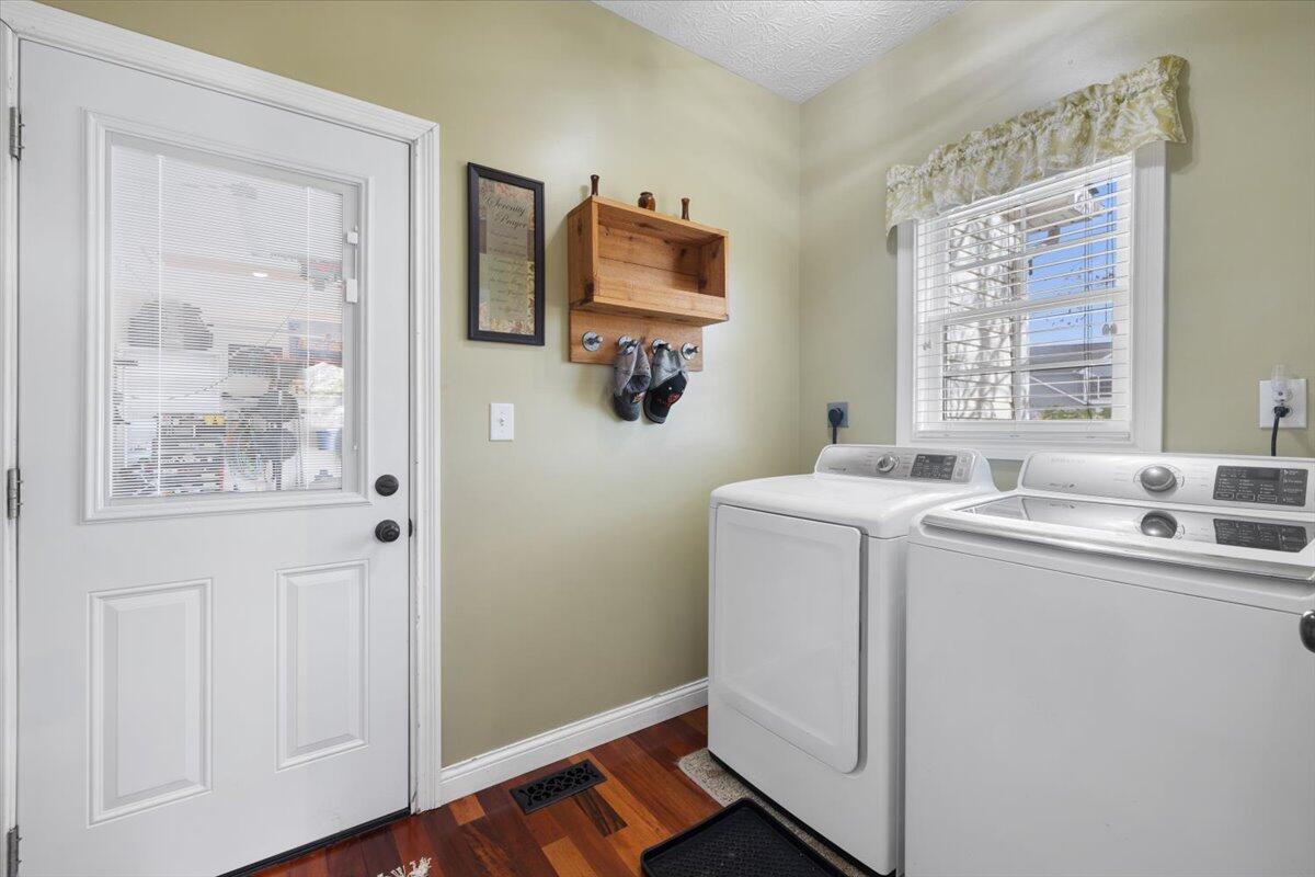 2600 Meadowpoint Drive, Troy, Ohio 45373