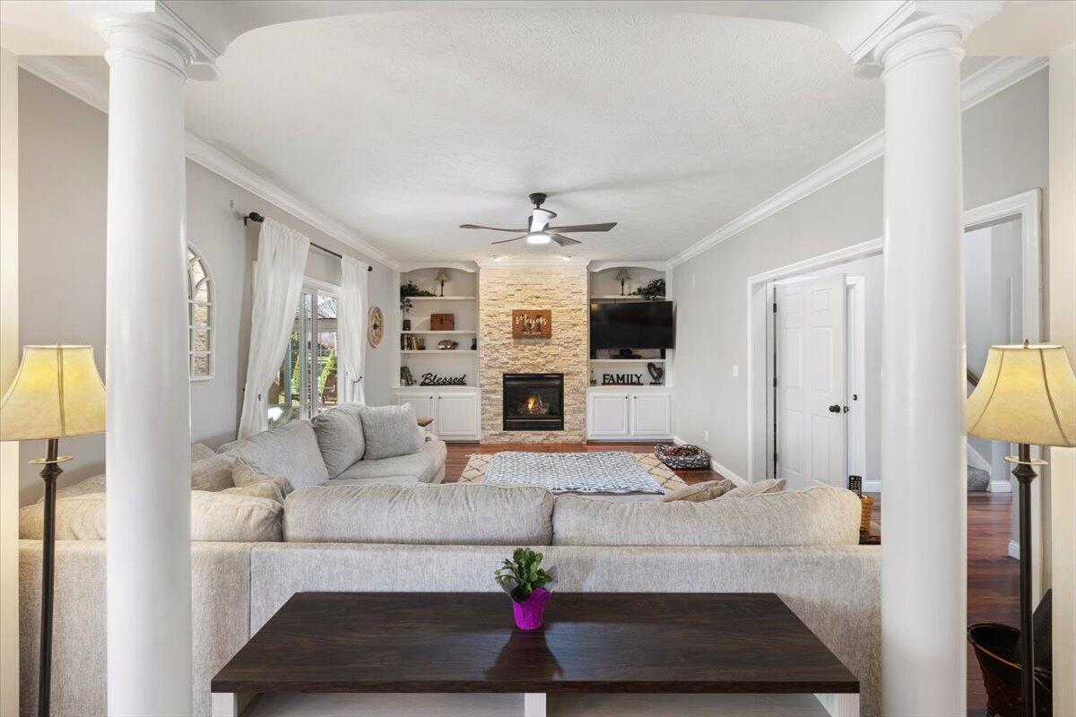 2600 Meadowpoint Drive, Troy, Ohio 45373