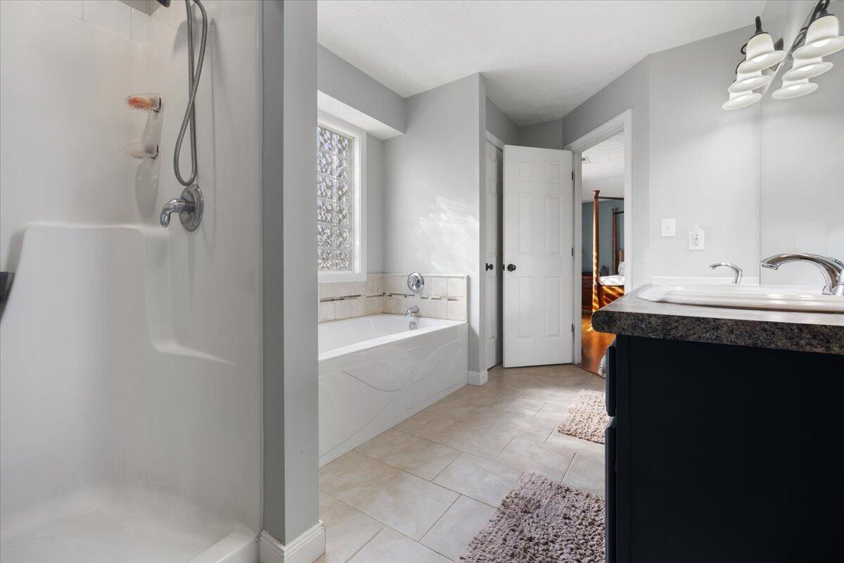 2600 Meadowpoint Drive, Troy, Ohio 45373