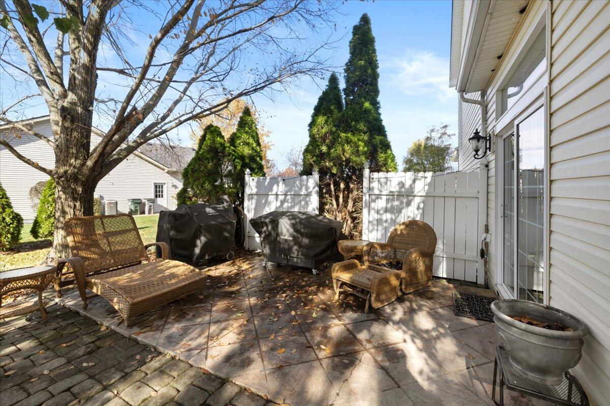 2600 Meadowpoint Drive, Troy, Ohio 45373