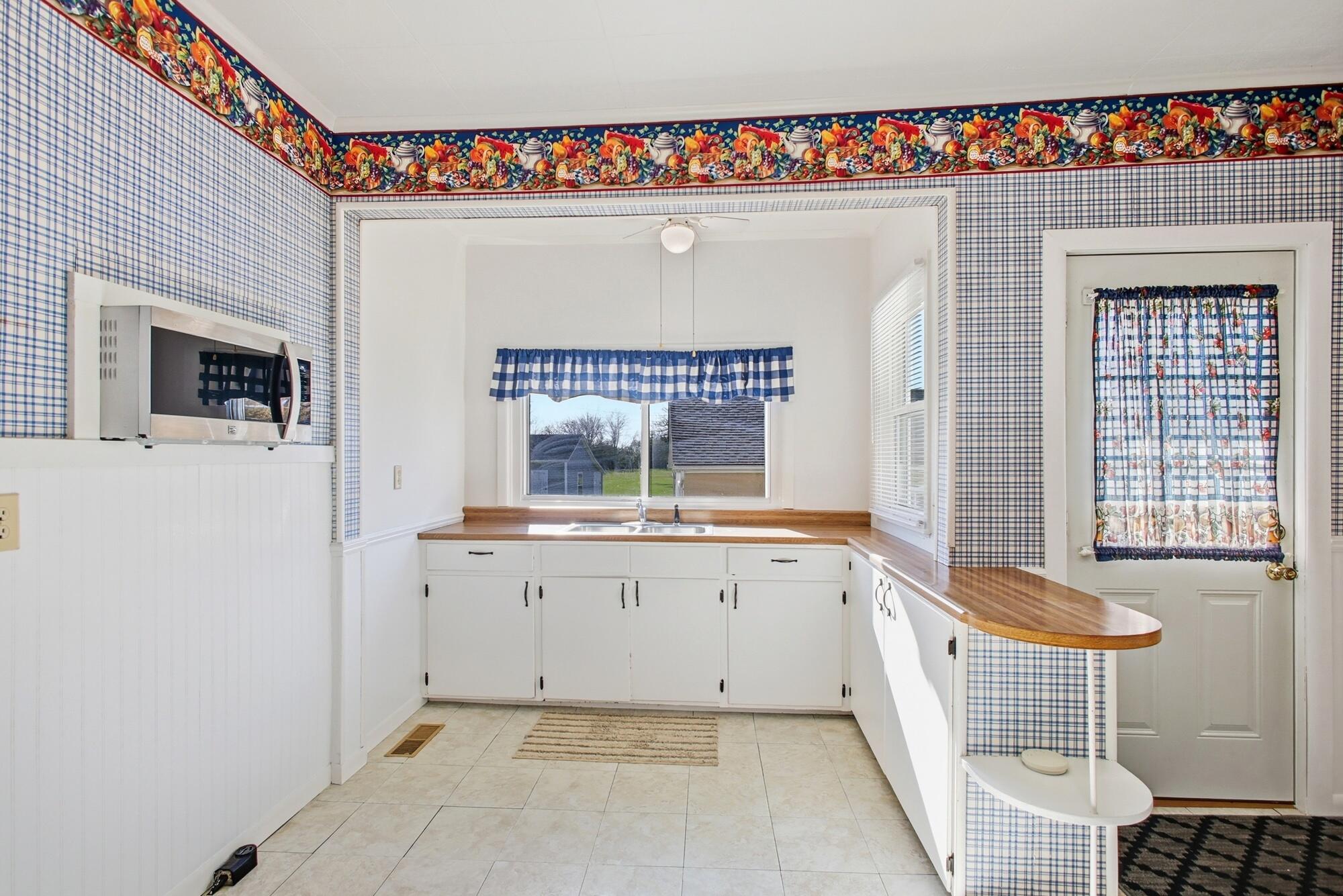 319 Jamestown Road, South Charleston, Ohio 45368