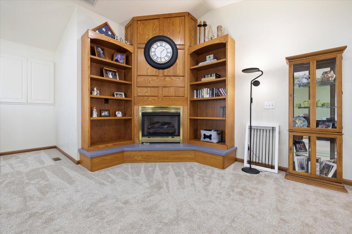 505 Deerwood Drive, Piqua, Ohio 45356