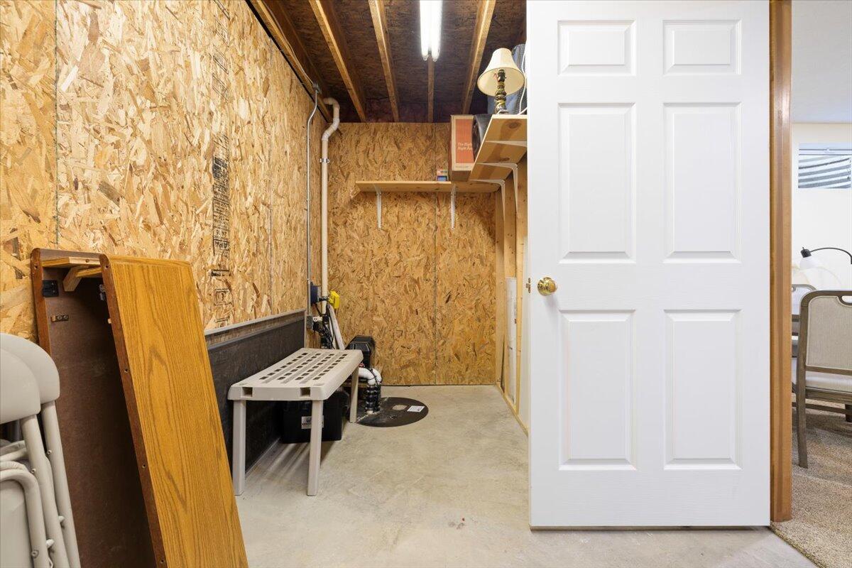 505 Deerwood Drive, Piqua, Ohio 45356