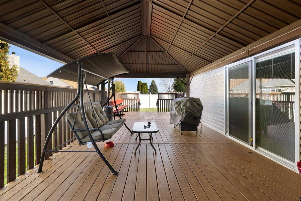 505 Deerwood Drive, Piqua, Ohio 45356