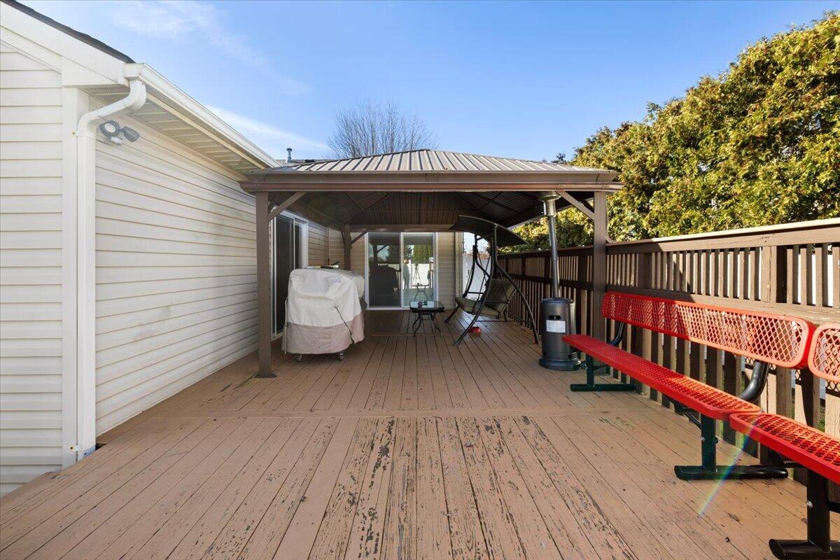 505 Deerwood Drive, Piqua, Ohio 45356