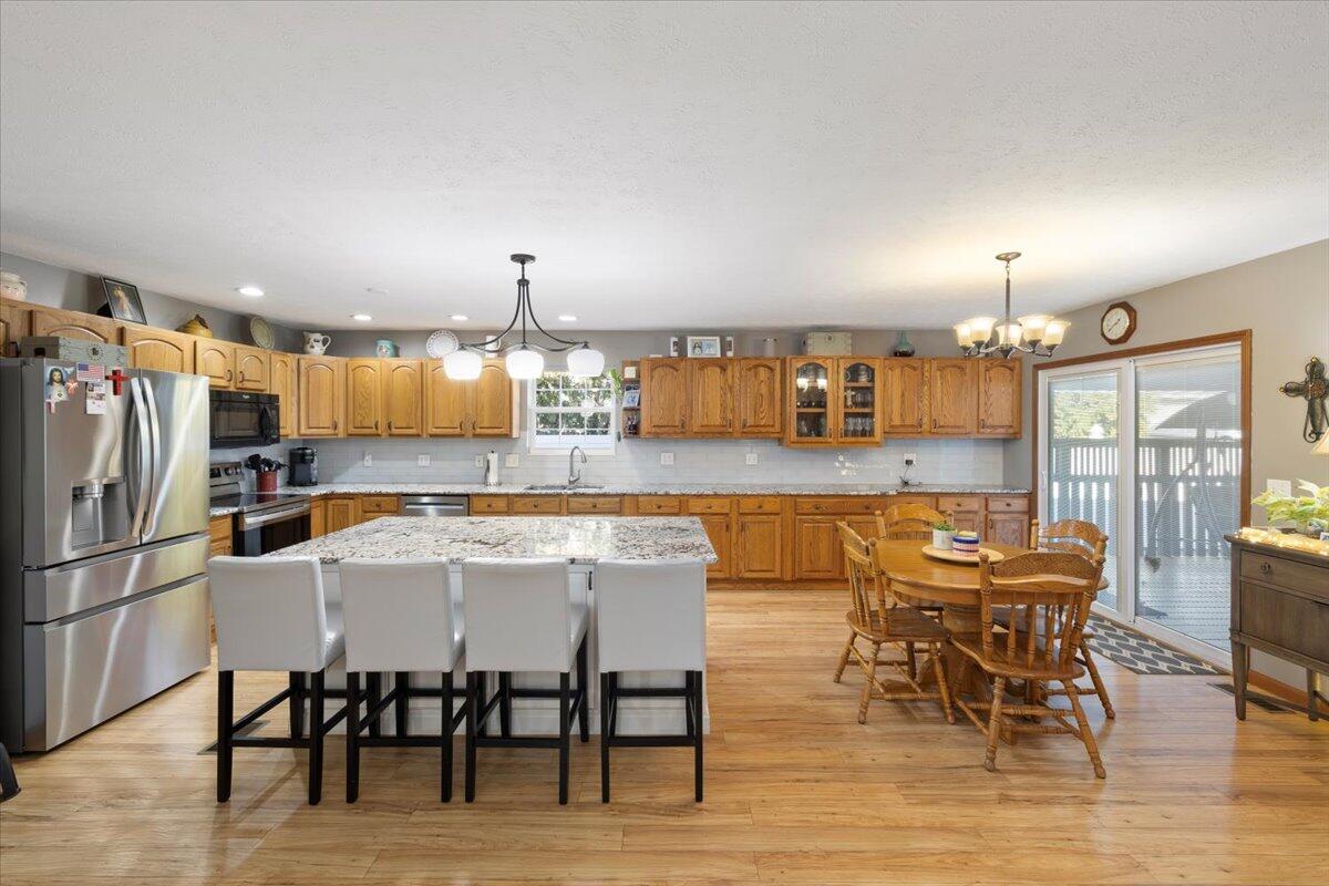 505 Deerwood Drive, Piqua, Ohio 45356