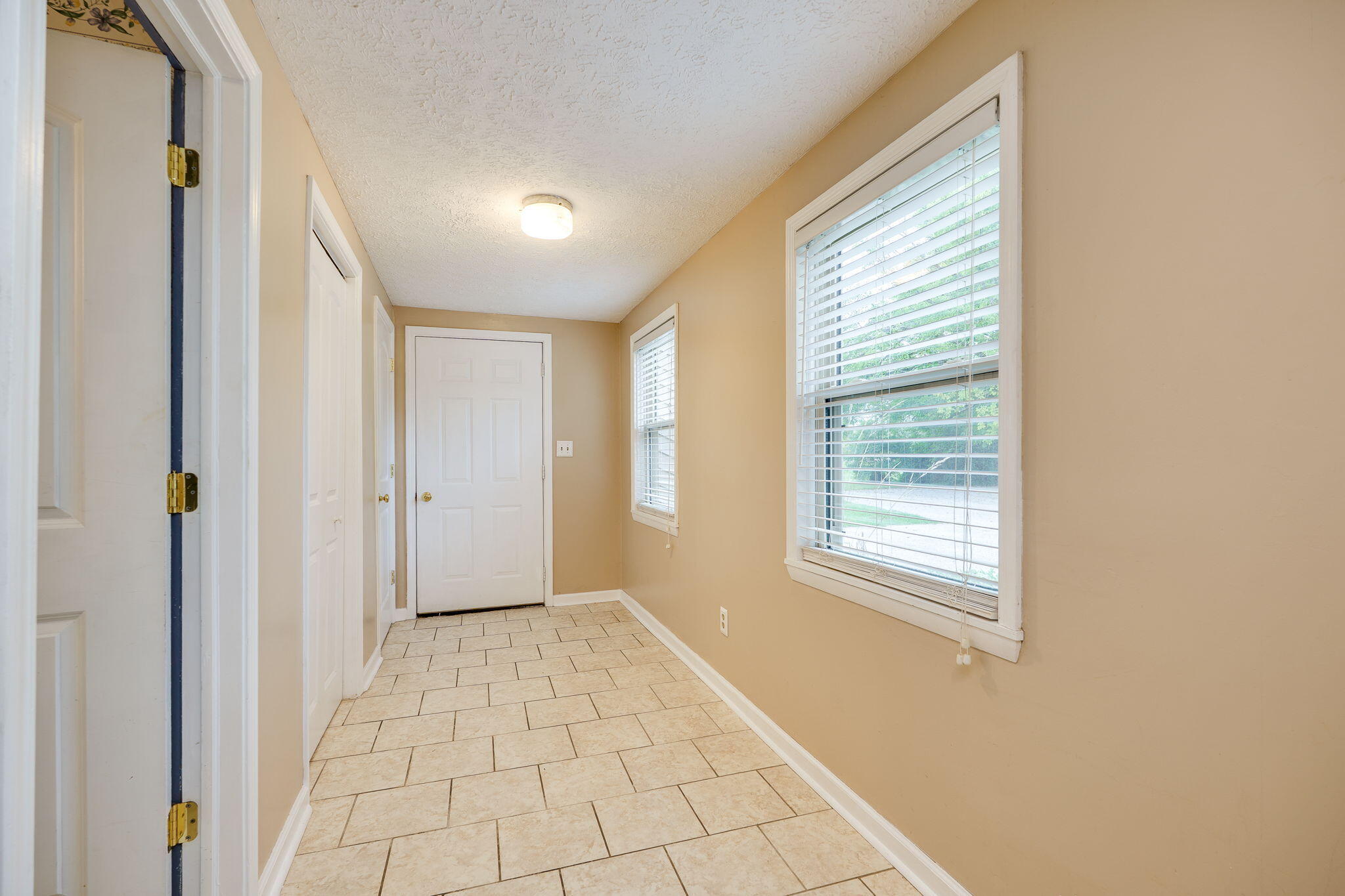 5315 State Route 571, Tipp City, Ohio 45371