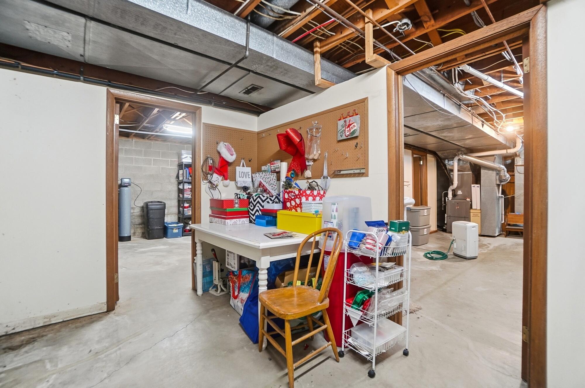 917 White Oak Drive, Springfield, Ohio 45504