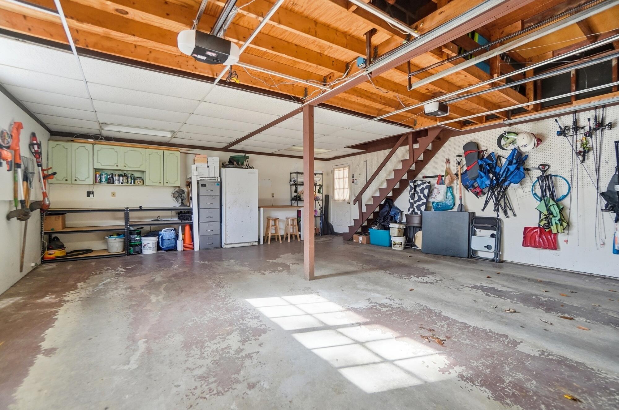 917 White Oak Drive, Springfield, Ohio 45504