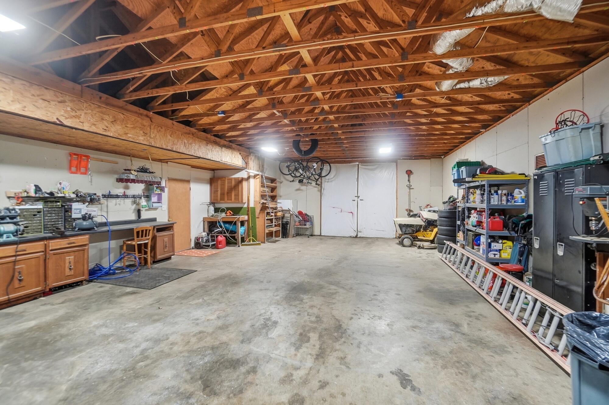 917 White Oak Drive, Springfield, Ohio 45504