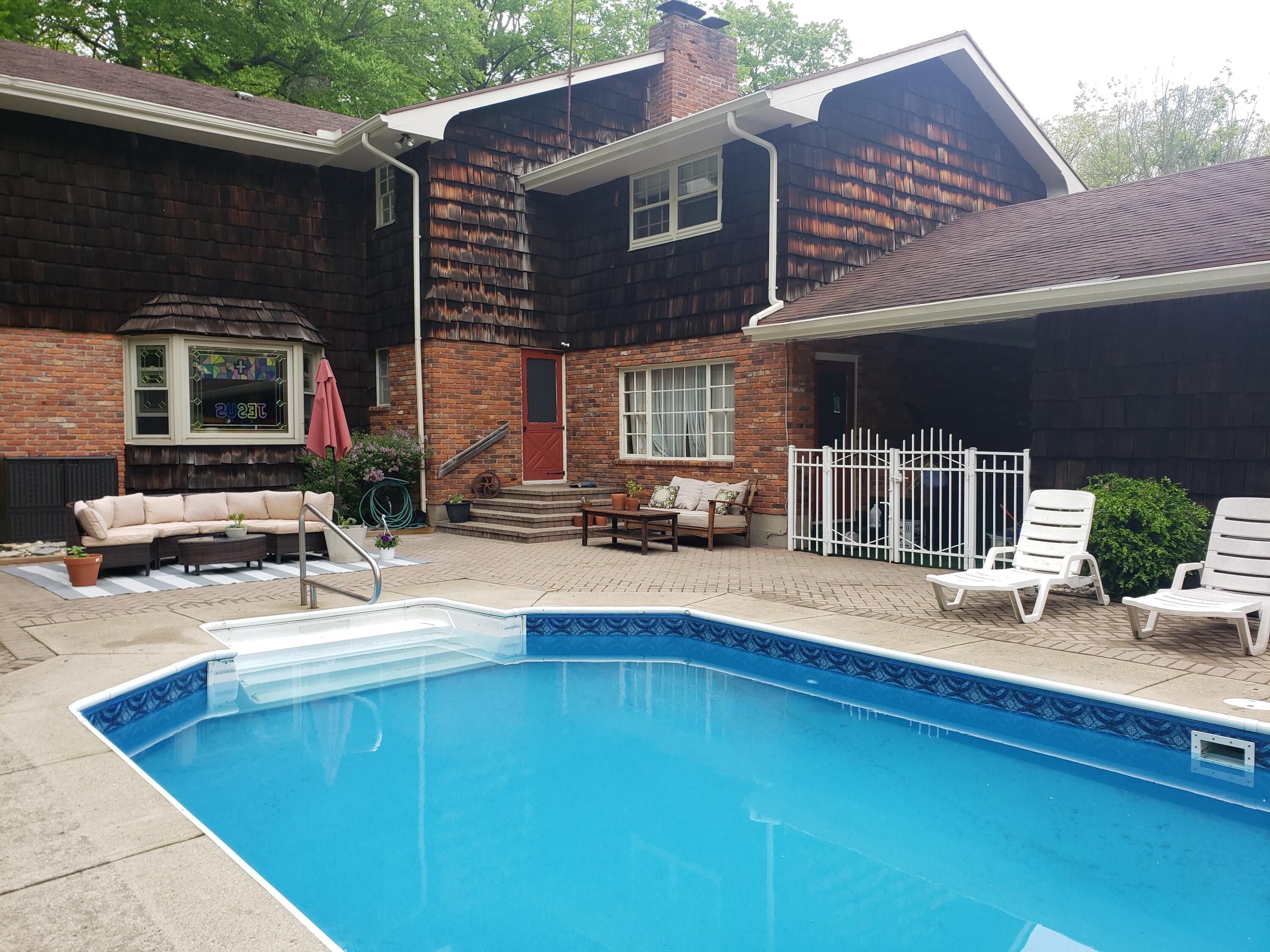 917 White Oak Drive, Springfield, Ohio 45504